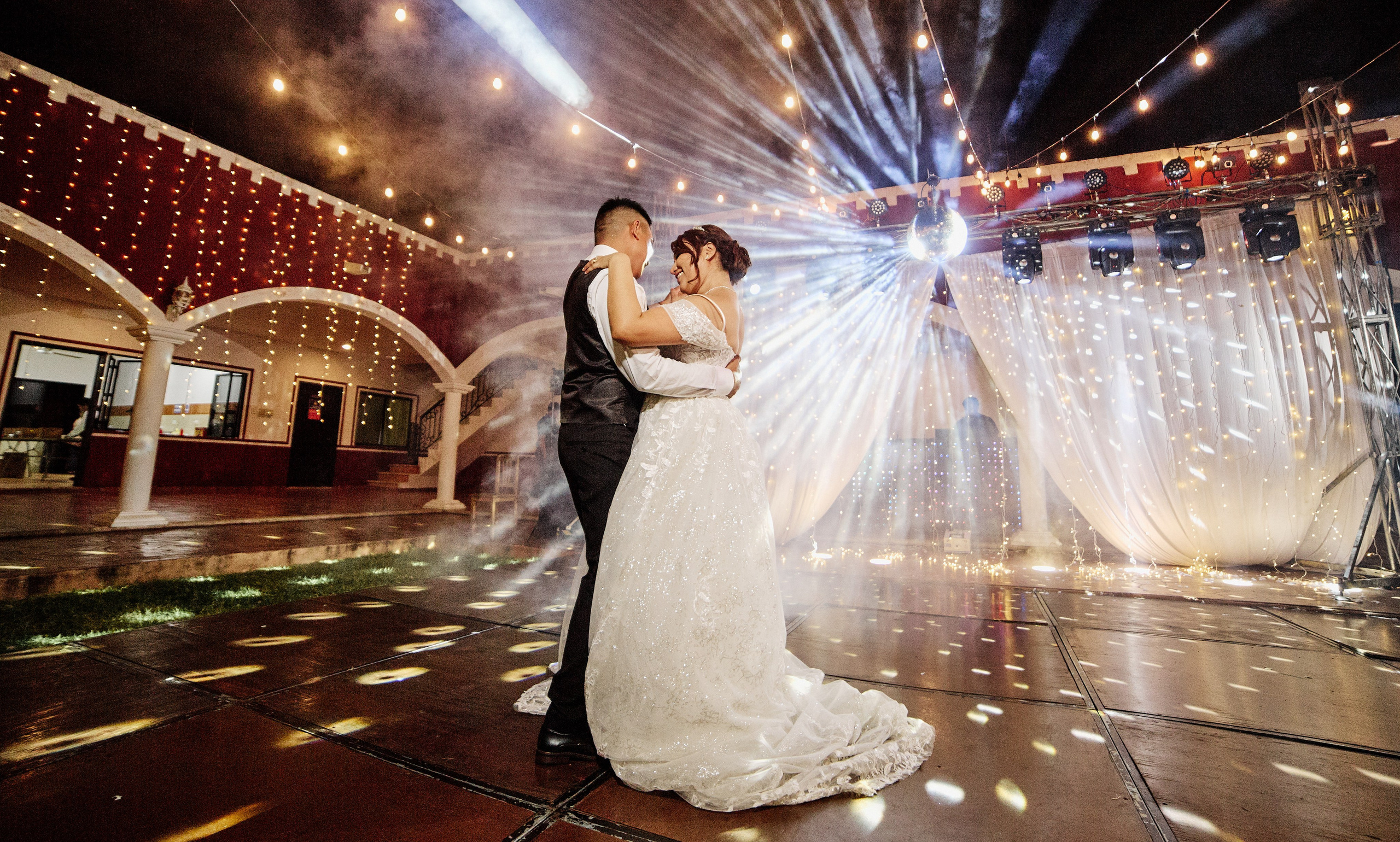 Boda Karely y Eduardo. Christian Ku fotógrafo en Mérida, Yucatán