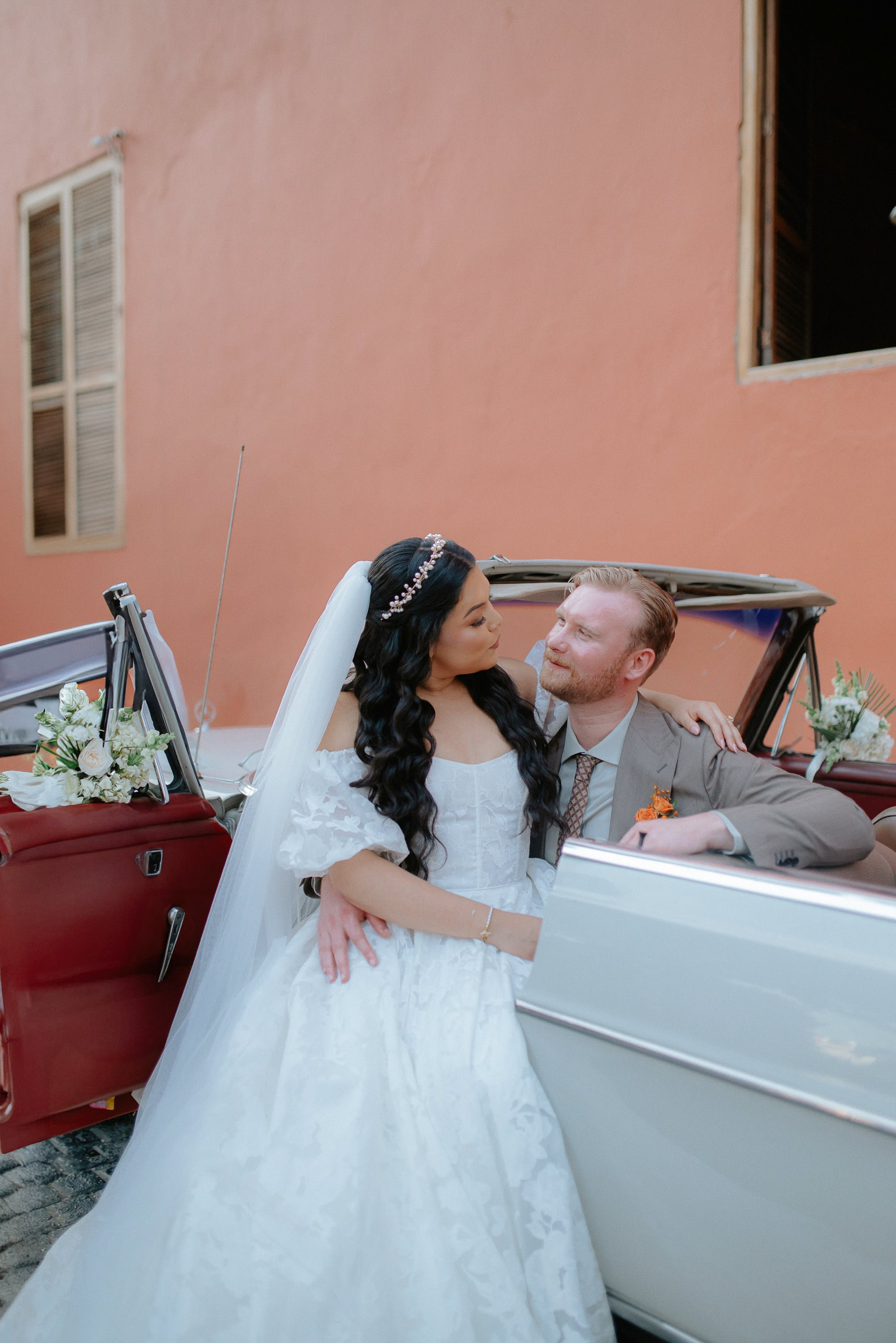 Cindy + Garrett | Destination Wedding Photos in Cartagena 2025 – César Vanegas Photography. César Vanegas Photography | Wedding & Travel Photographer | Cartagena, Colombia