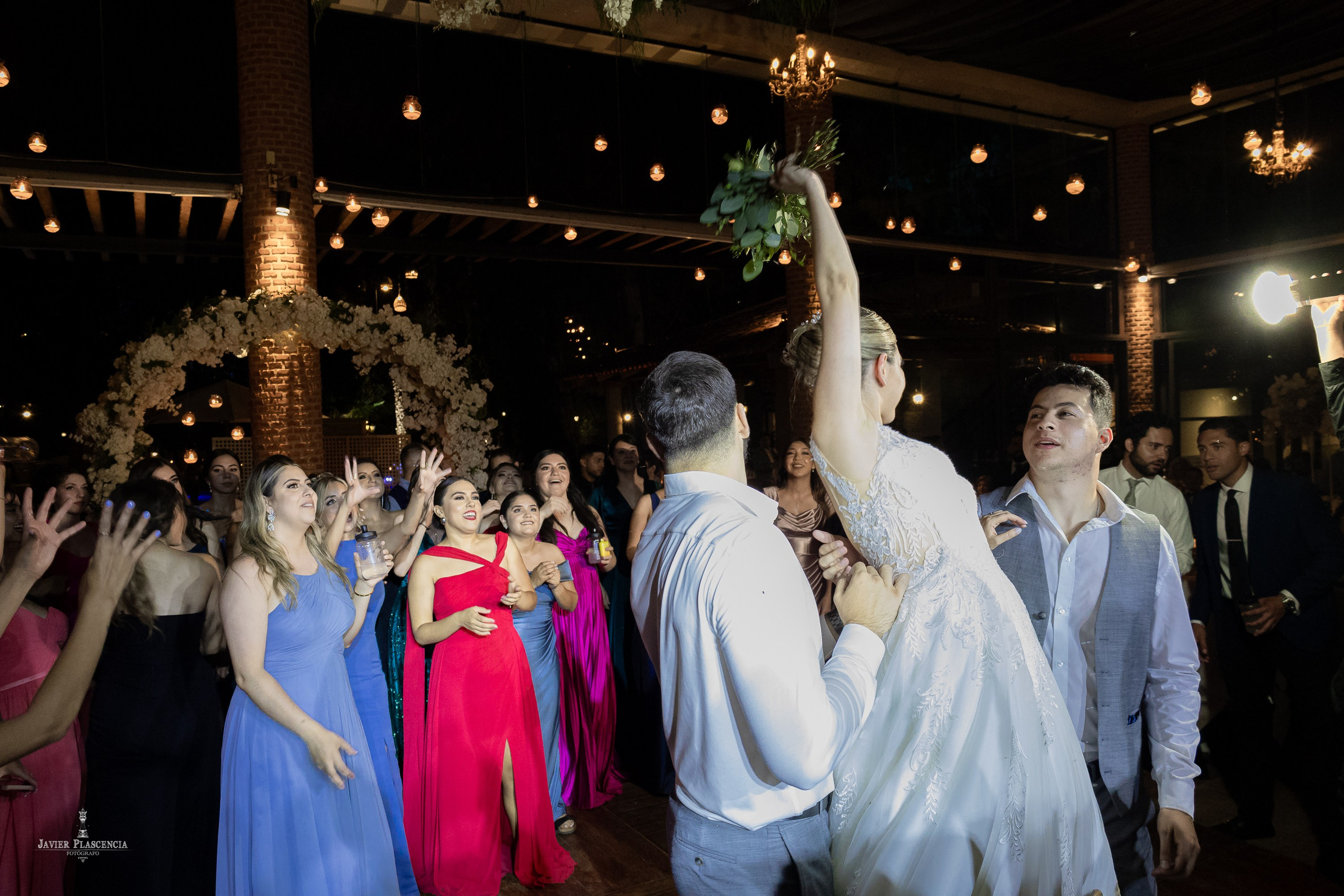 Alondra y Alex. Javier Plascencia Fotografo de Bodas en México