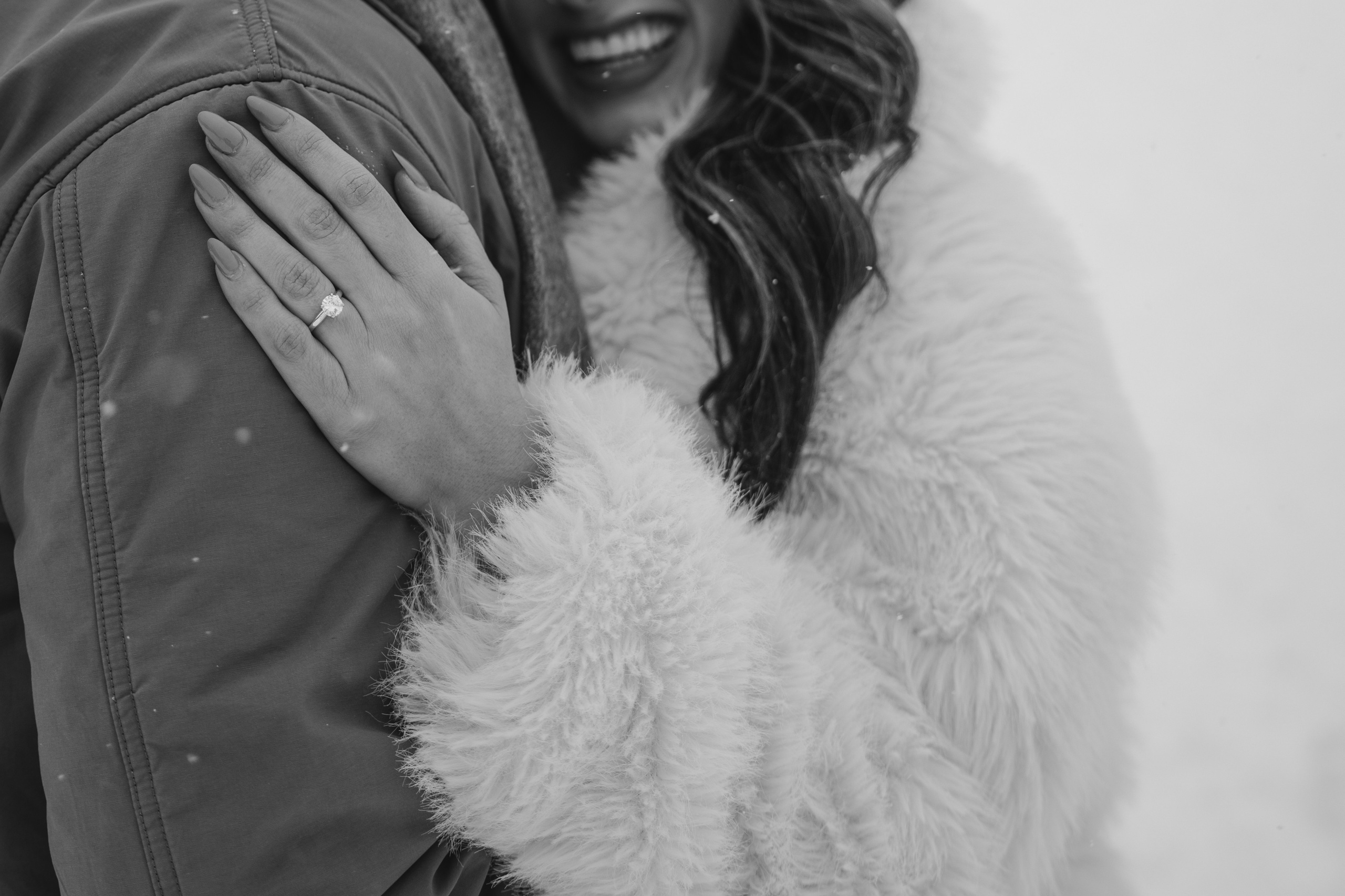 Lake Louise engagement session. Photographer Elvira Hryshchenko