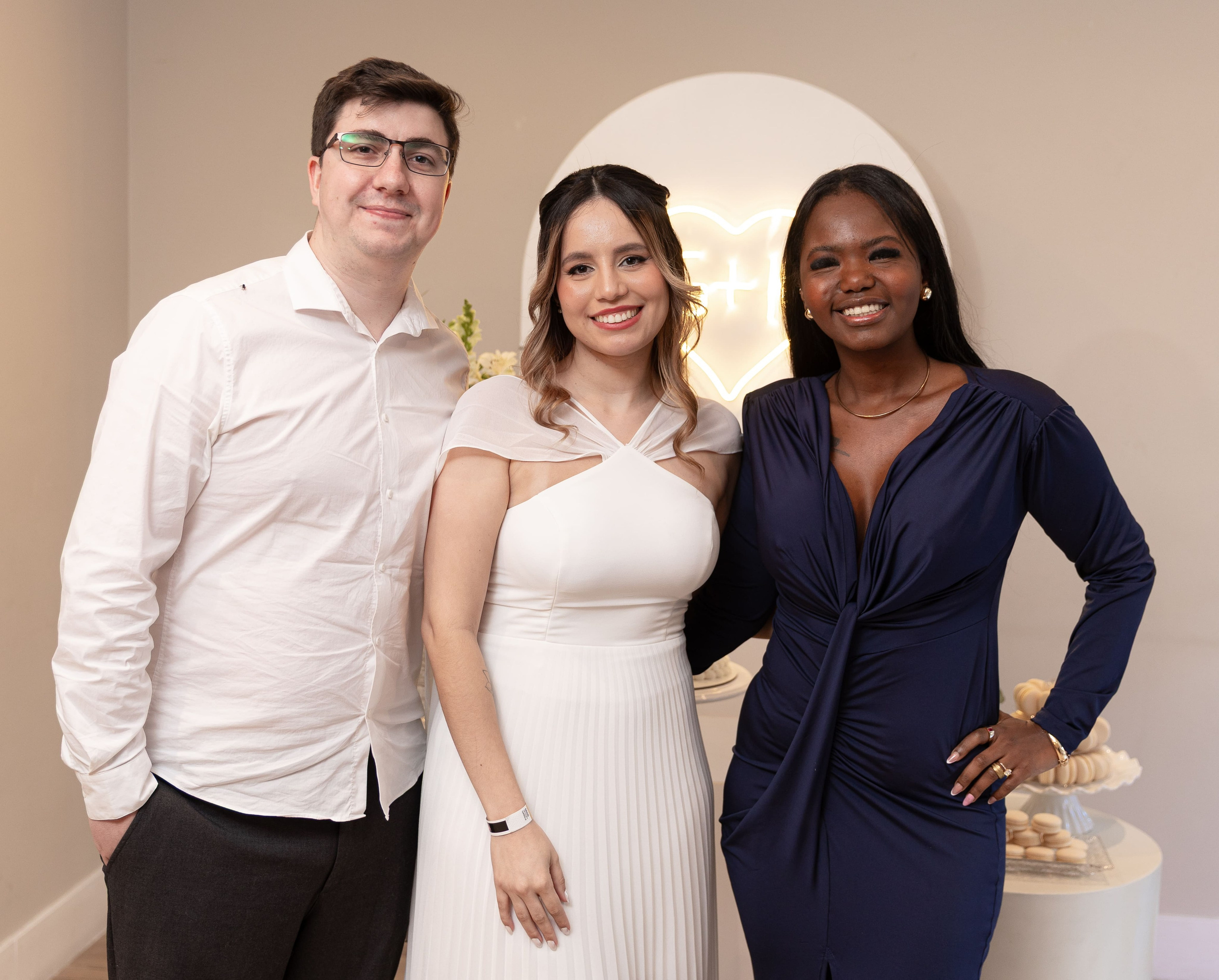 Fotografia de casamento em São Paulo para registrar emoções, detalhes e momentos únicos. Um olhar atento para transformar o seu grande dia em memórias que permanecem.