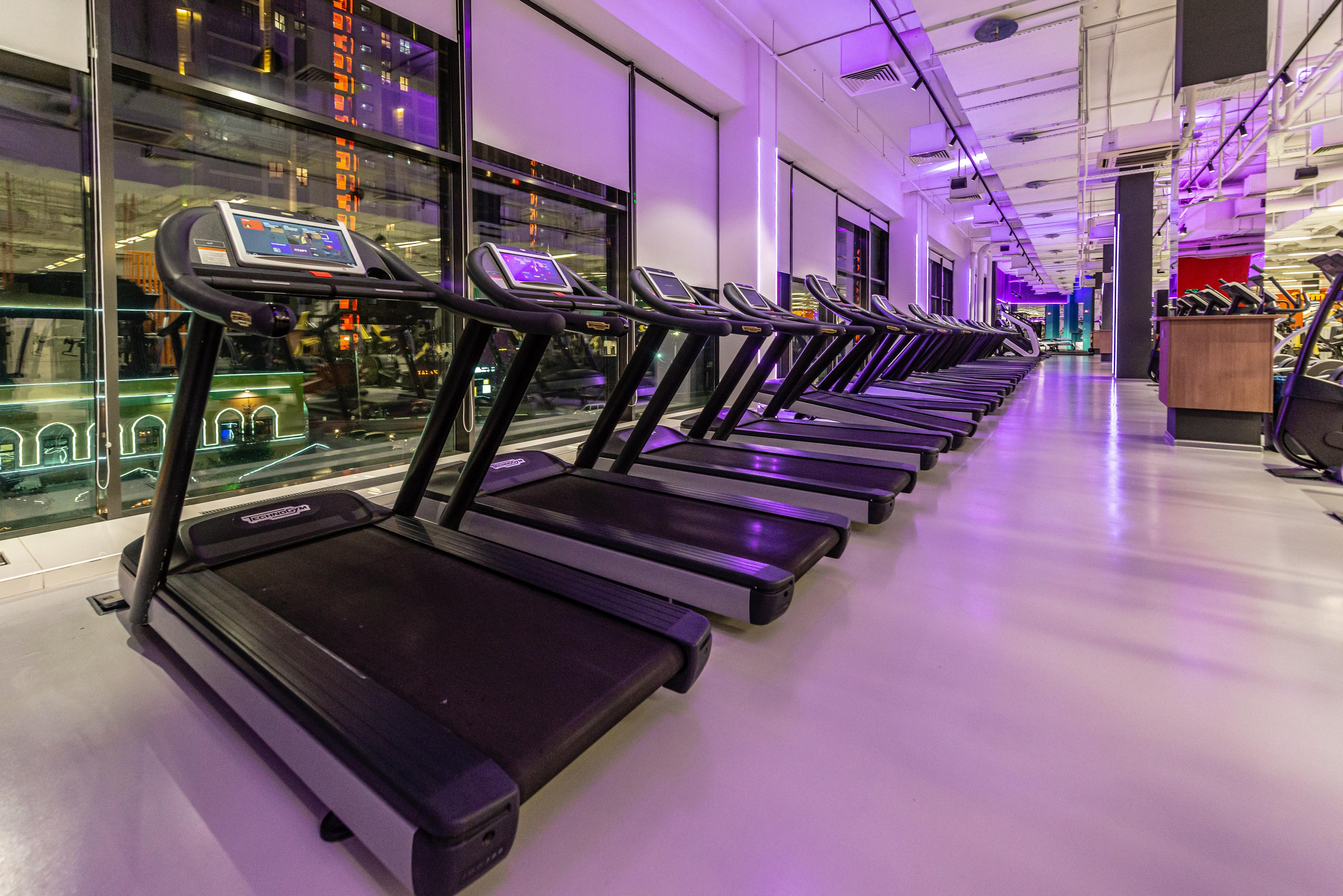 Фитнес-клуб DDX Fitness в Мытищи. FOTÓGRAFO MÉXICO QUINTANA ROO