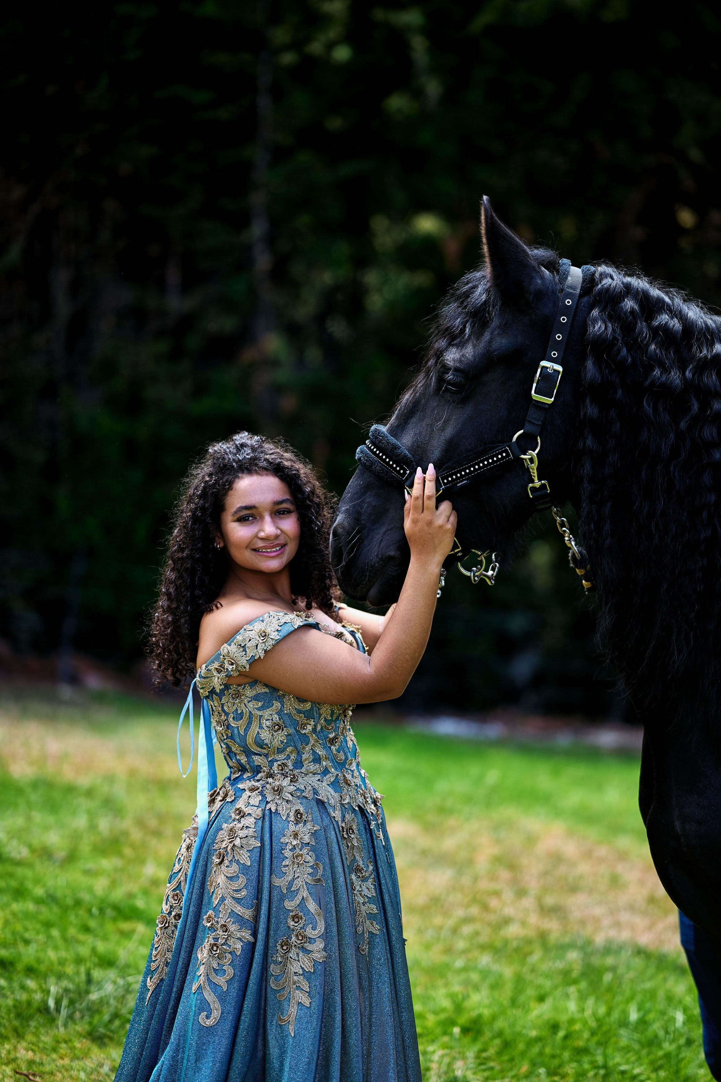 Fotos con caballos para Quiceaños. Wedding Photography & Videography by ZZ Hendrick | Capturing Your Love Story in Colombia & USA