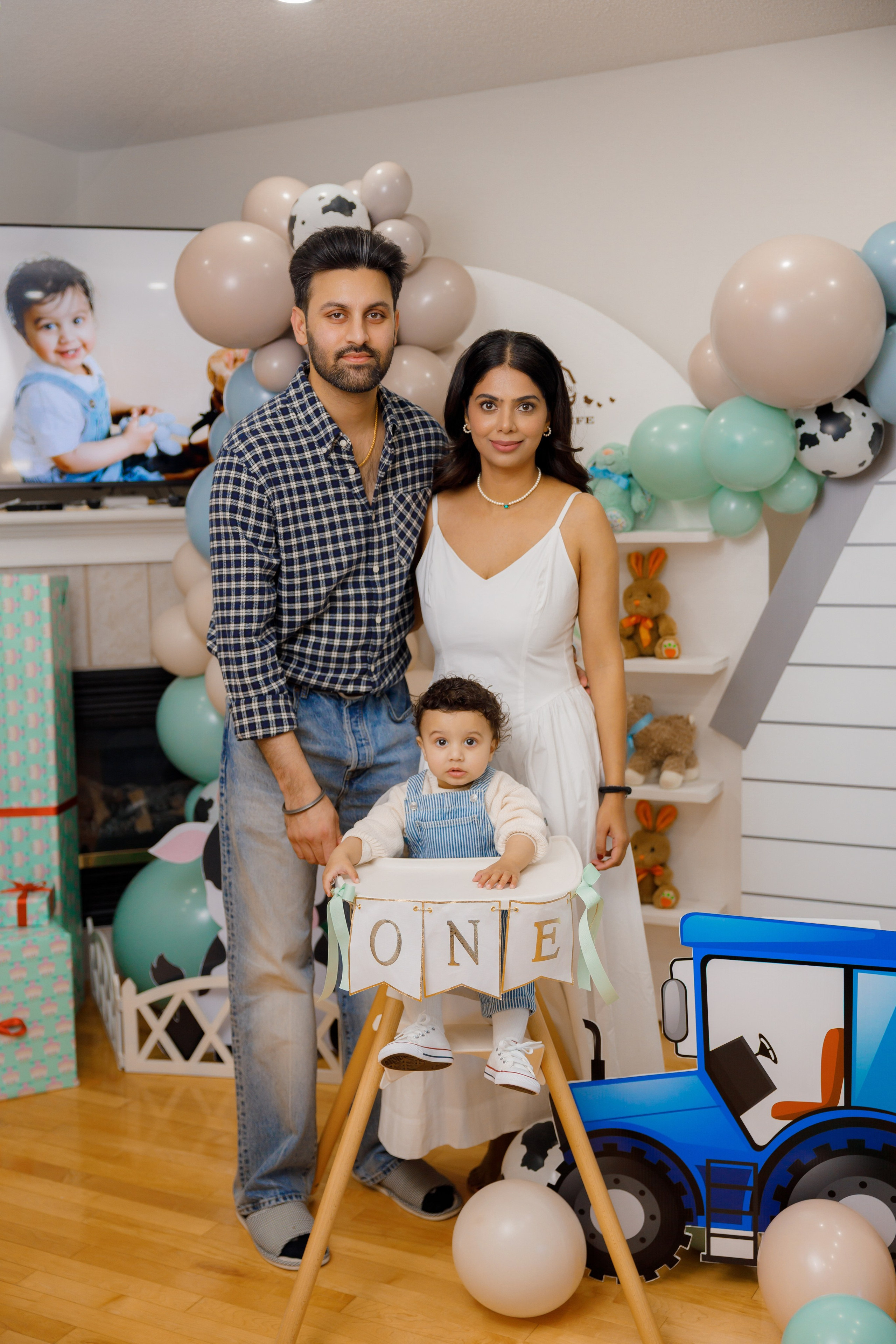 Fateh’s 1st birthday. Photographer Elvira Hryshchenko