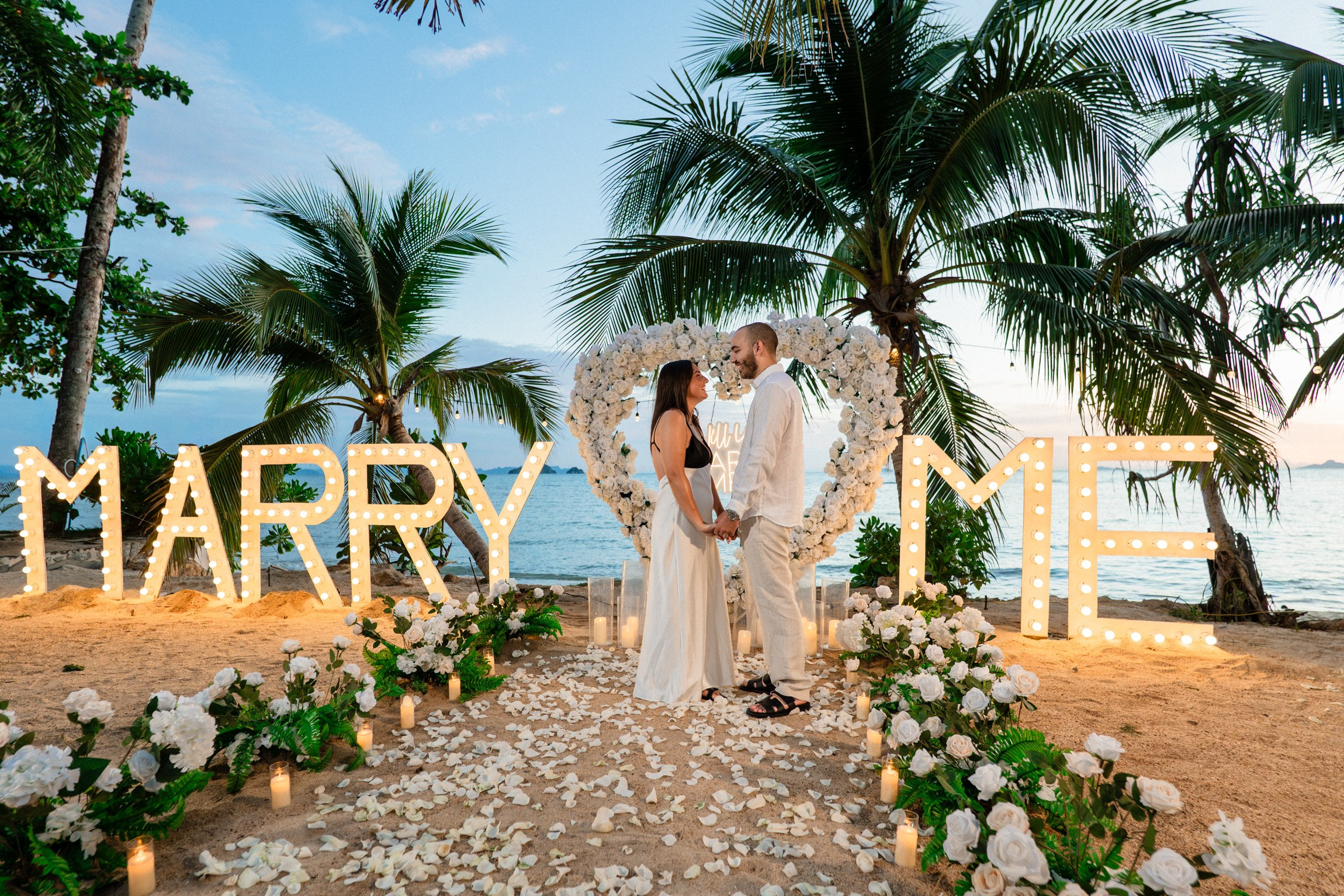 Lior and Noa. Marriage Proposal Planner in Vietnam | Lumi Love Studio