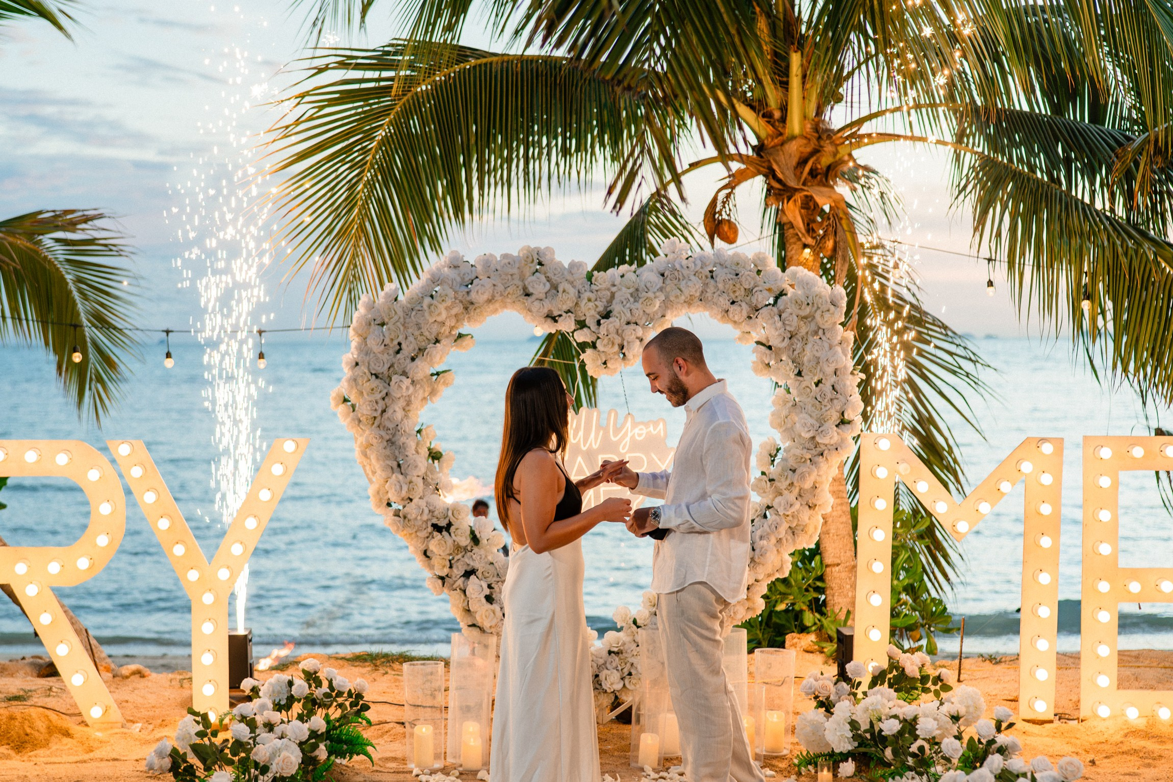 Lior and Noa. Marriage Proposal Planner in Vietnam | Lumi Love Studio