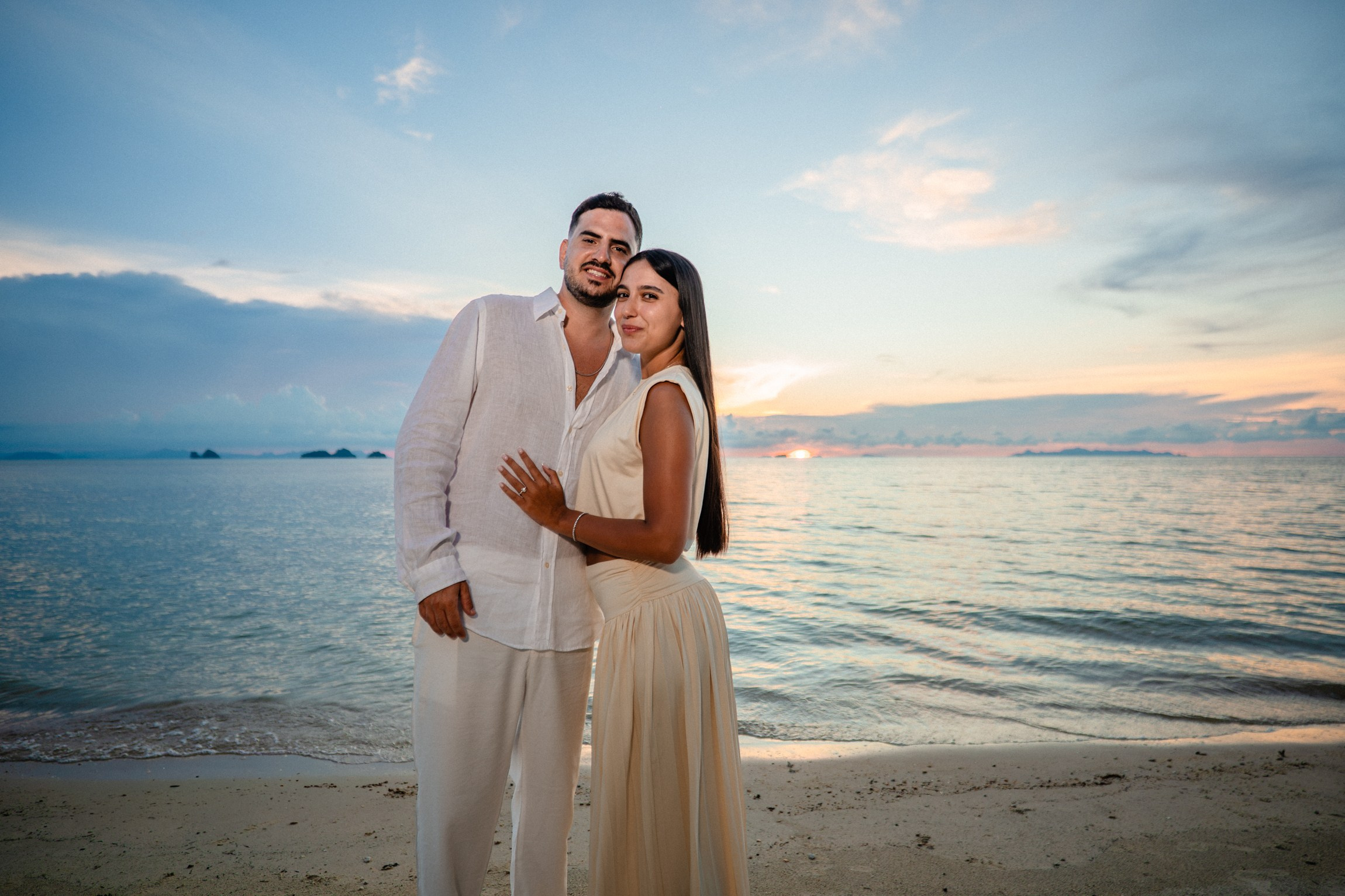 Eden and Linoy. Marriage Proposal Planner in Vietnam | Lumi Love Studio