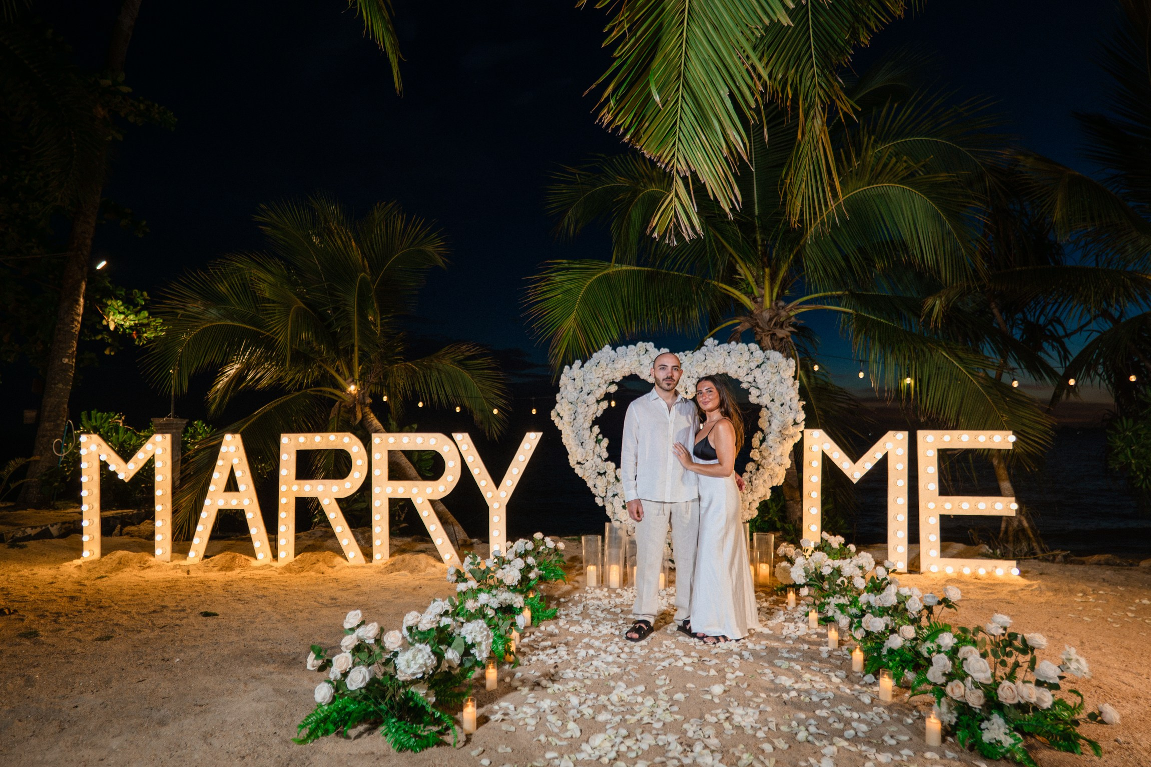 Lior and Noa. Marriage Proposal Planner in Vietnam | Lumi Love Studio