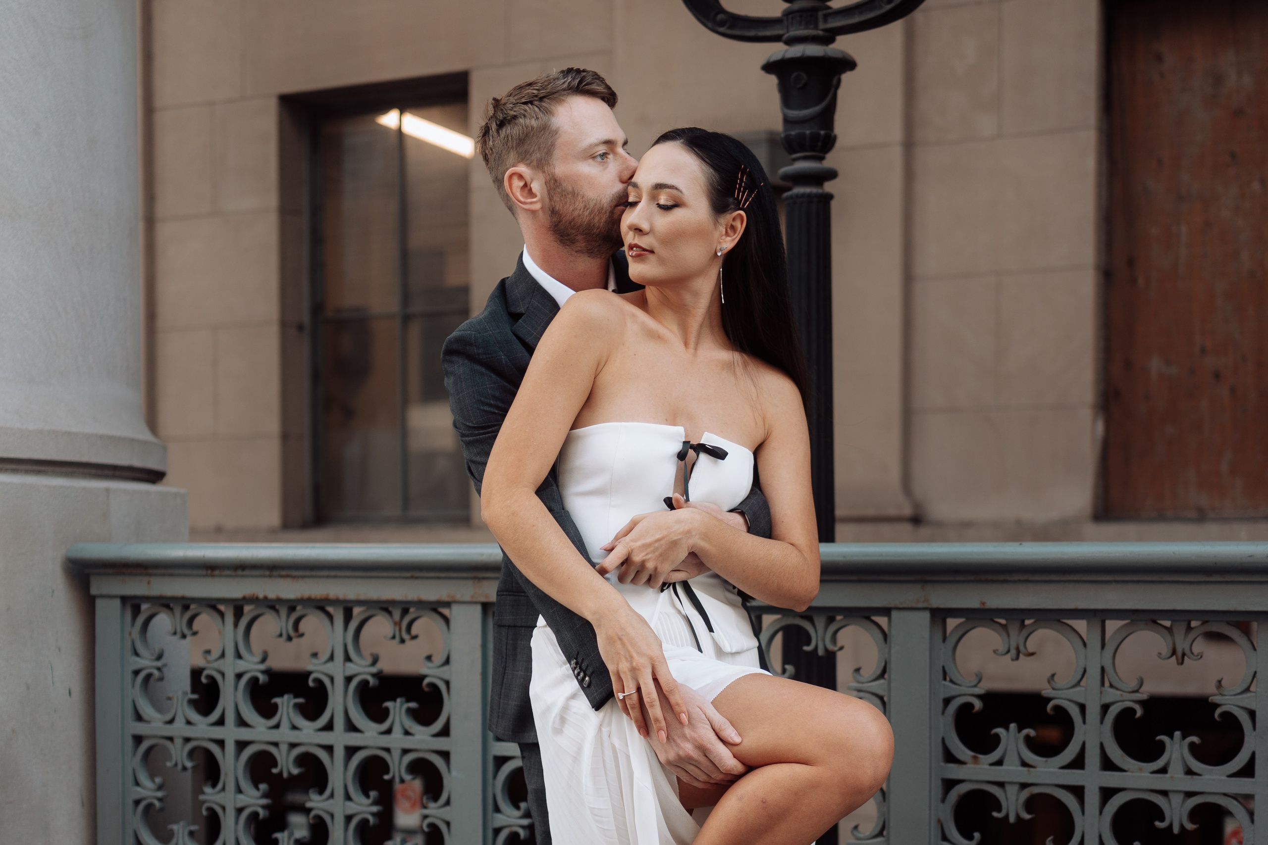 Wedding couple portraits in Windsor, Ontario, by Inna Kovaleva Photography.