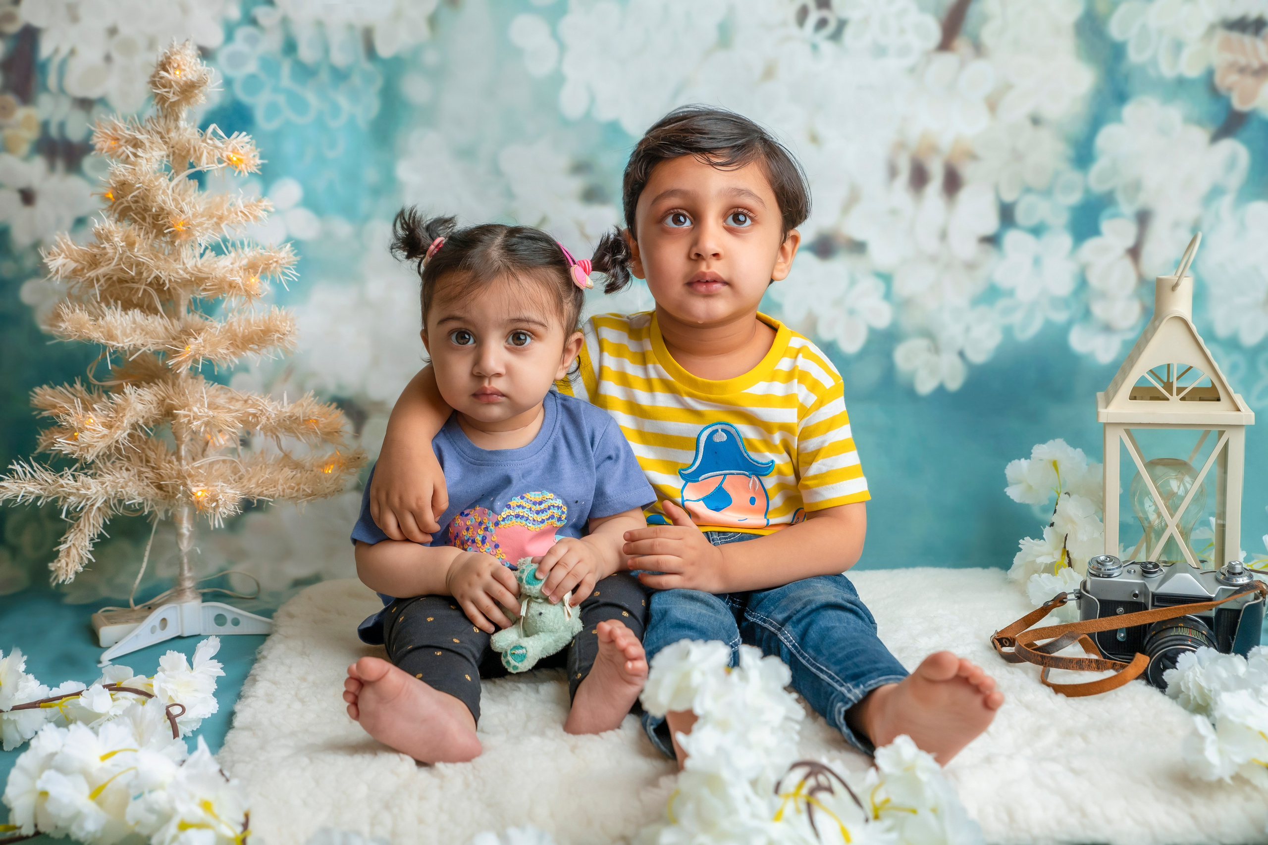 Siblings. Lifestyle and Family Photographer Faryal Saeed