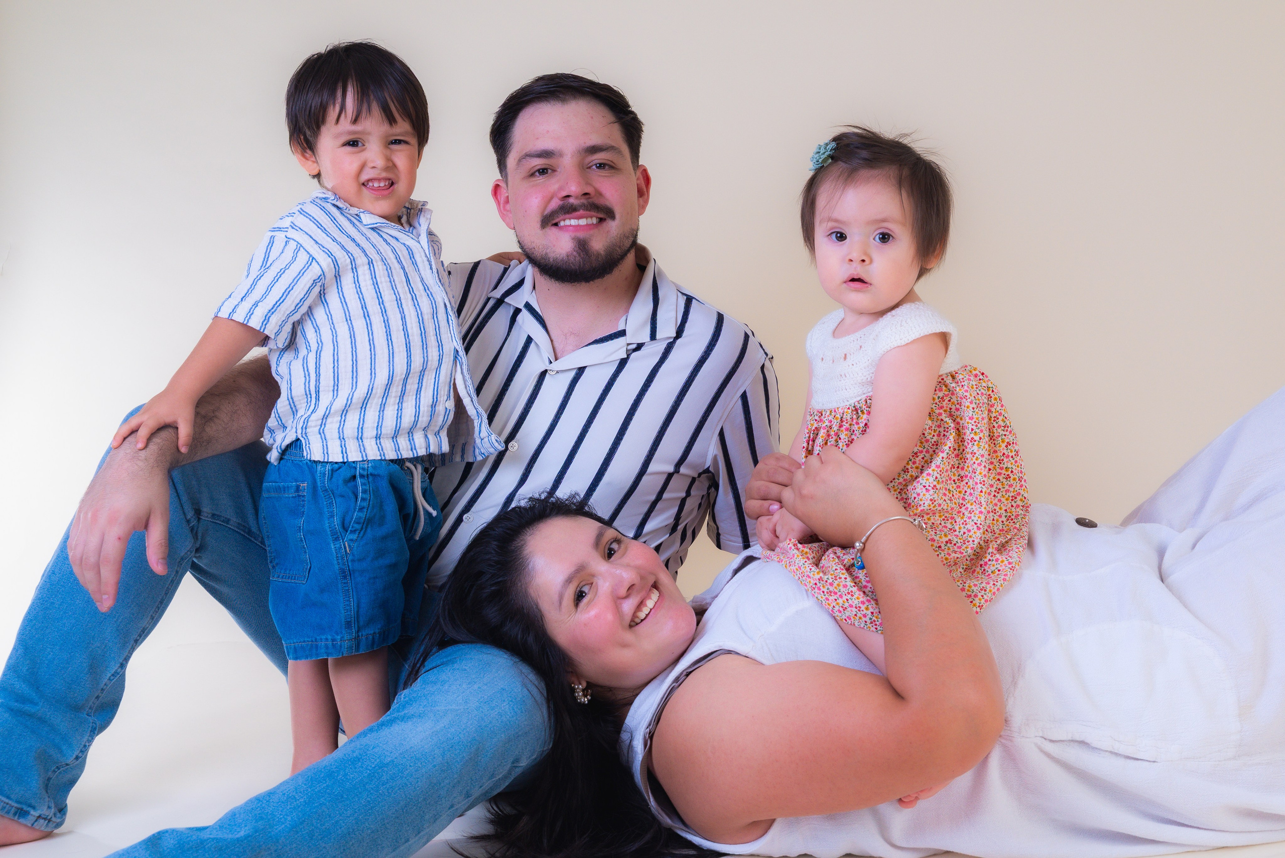 Sesiones de Estudio en San Luis Potosí | Retratos Profesionales