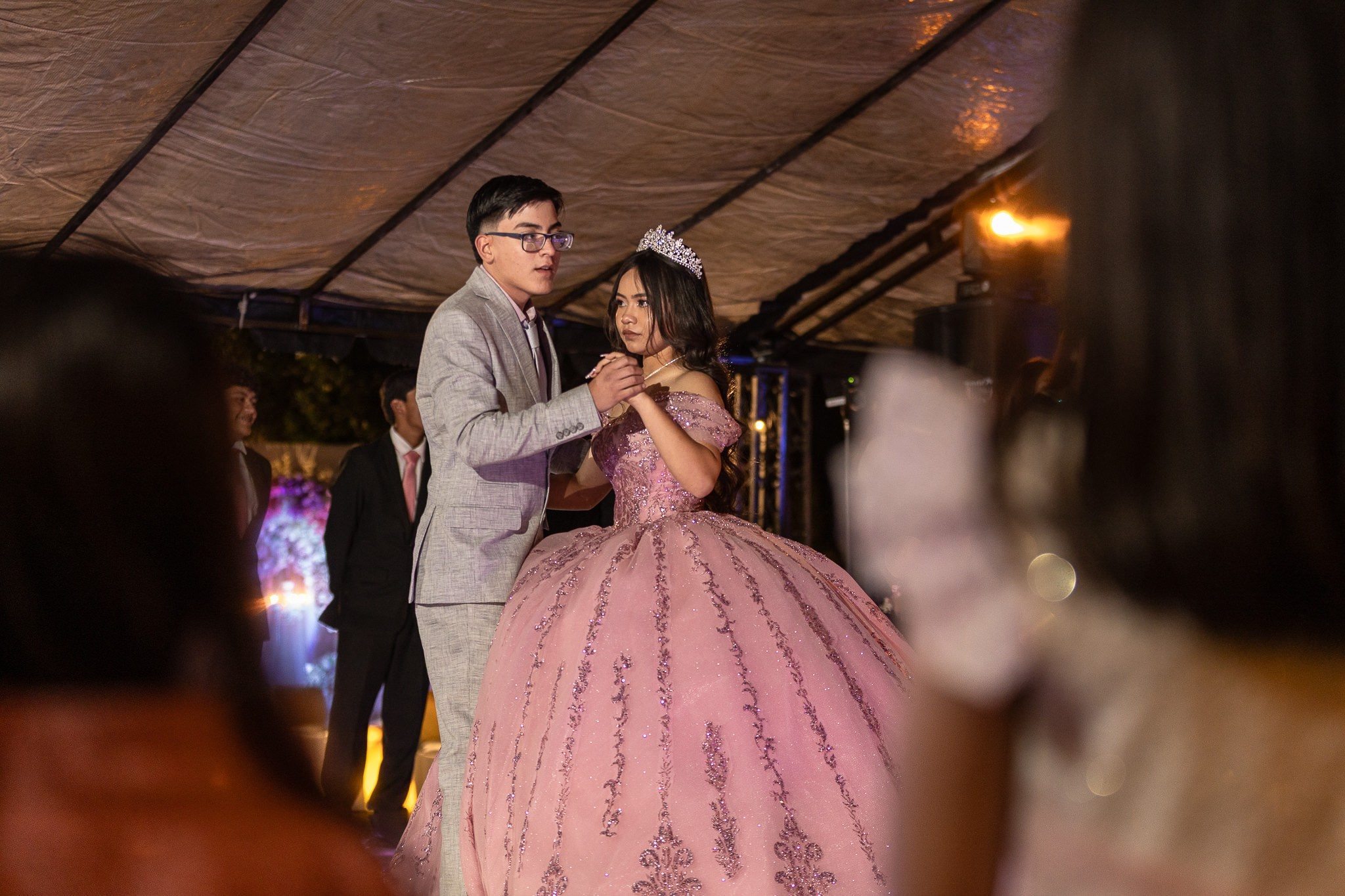 Ángela XV — Más que una celebración, una historia para contar. Lg Fotografia