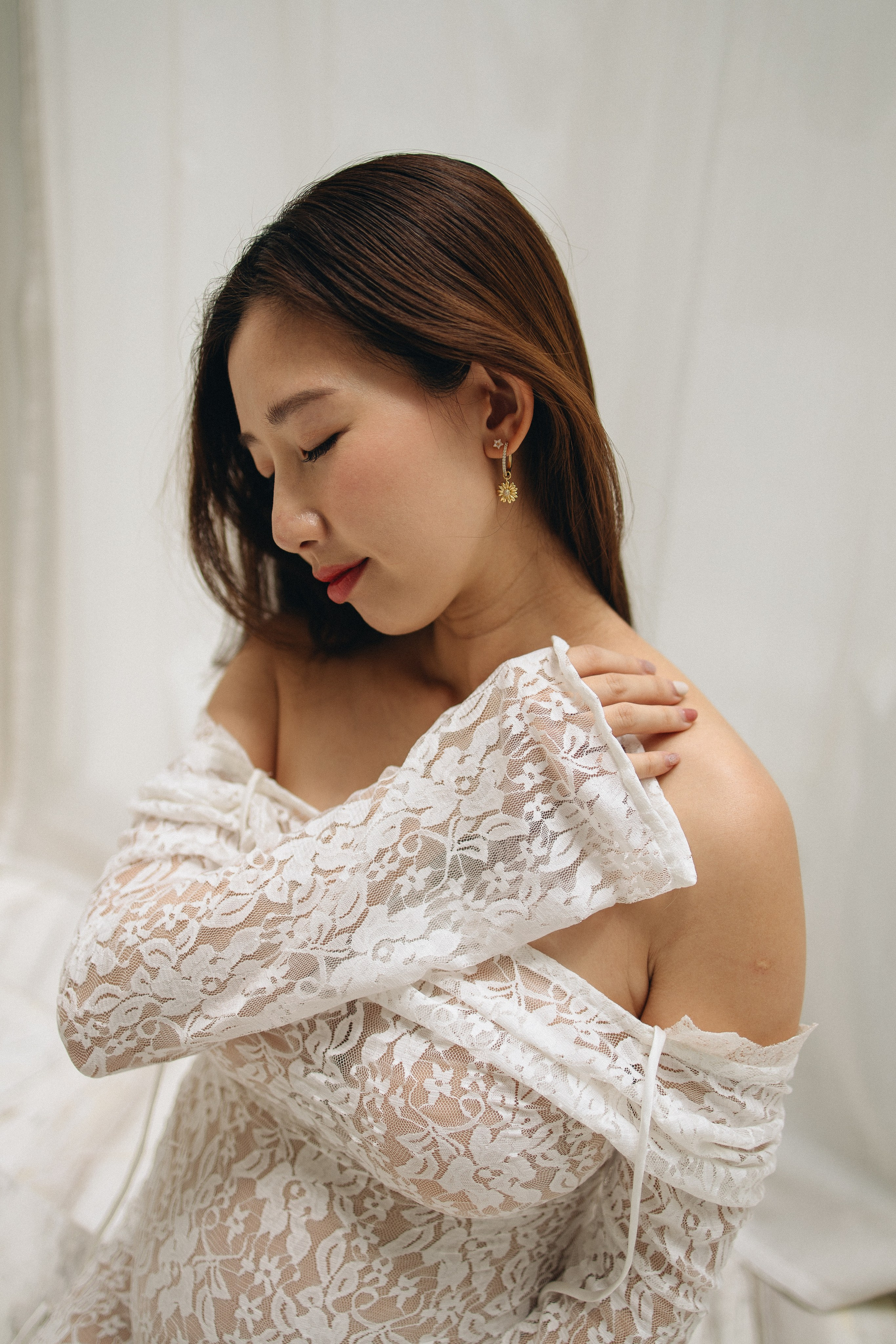 The Sweetest Anticipation. Family and wedding photographer in Bangkok, Thailand