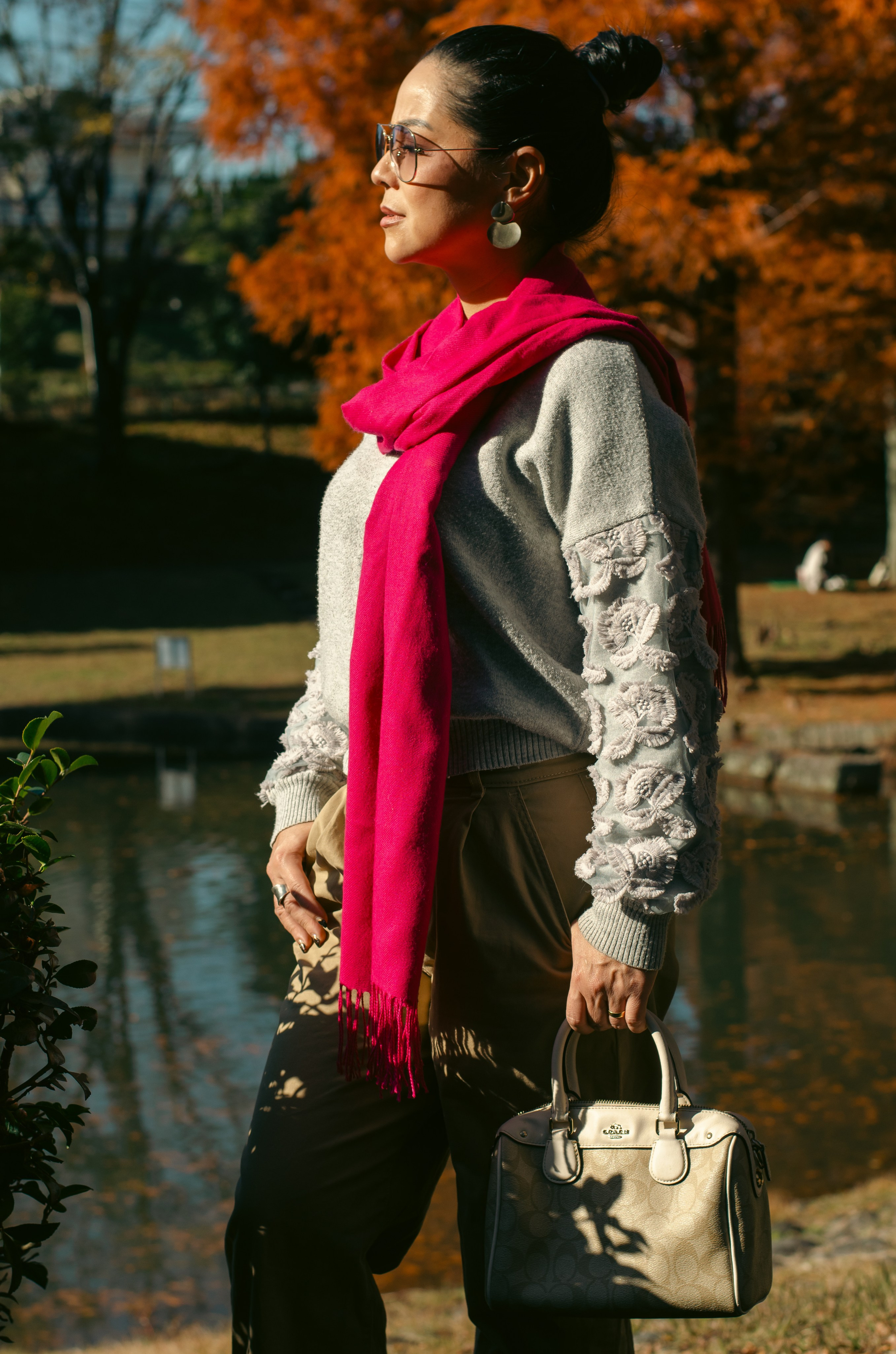 Autmn Season. LunarVox Lens: a lente que transforma luz em voz e emoção. Retratos e ensaios no Japão por Leyka Tanaka