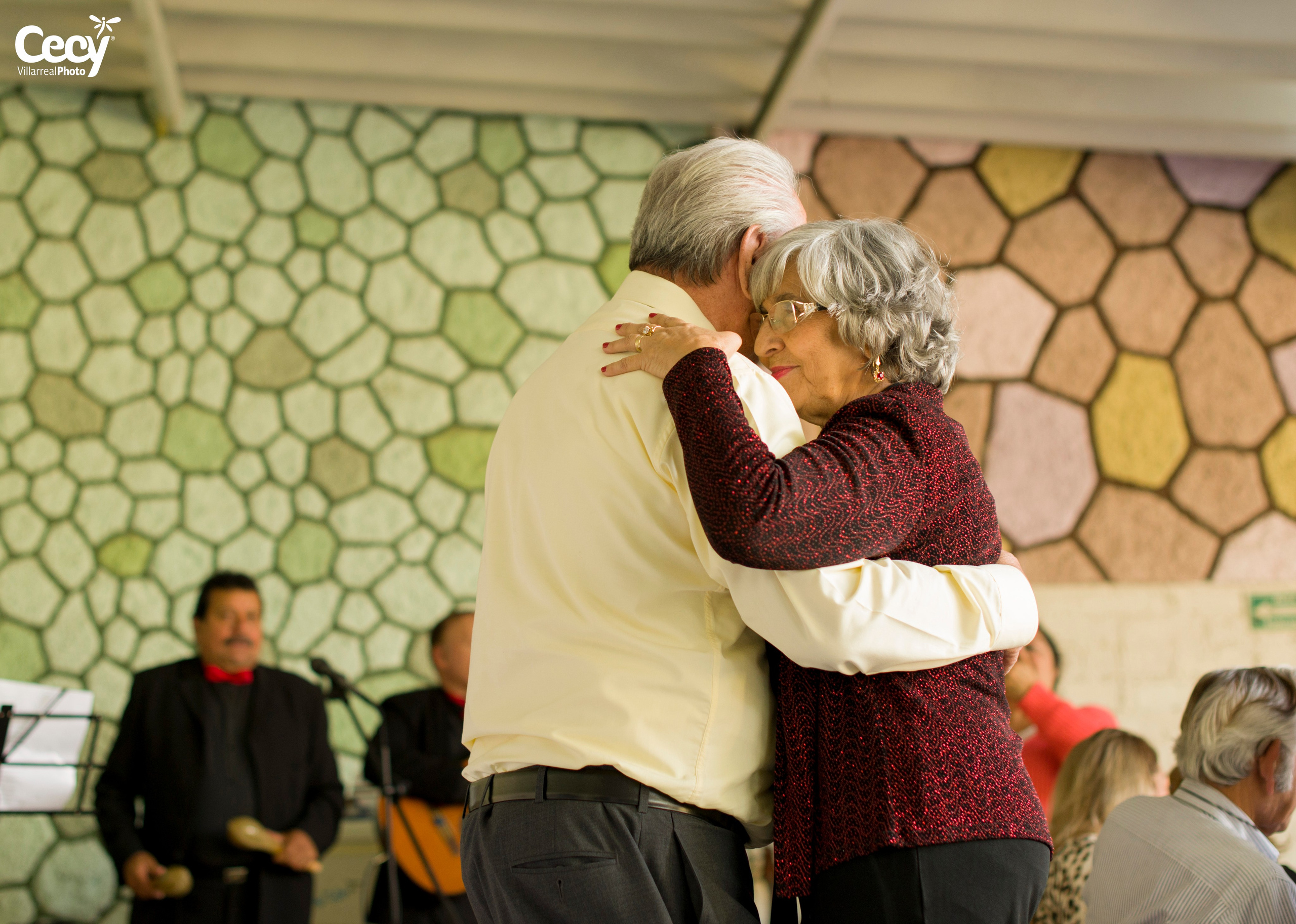 BODAS DE ORO - GUADALUPE Y FRANCISCO. Fotógrafa Sociales Cecy Villarreal Photo