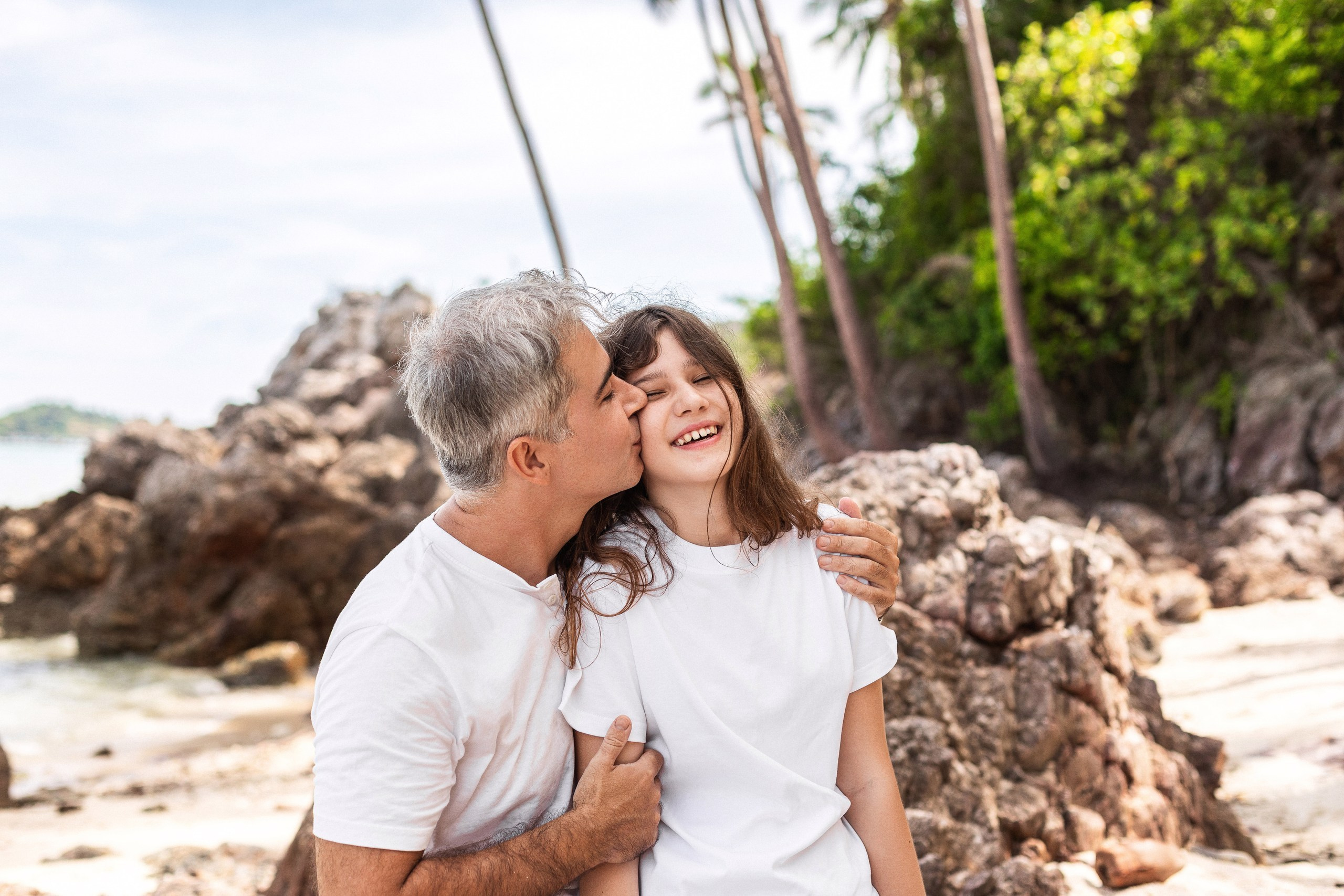 Family beach portraits in Koh Samui