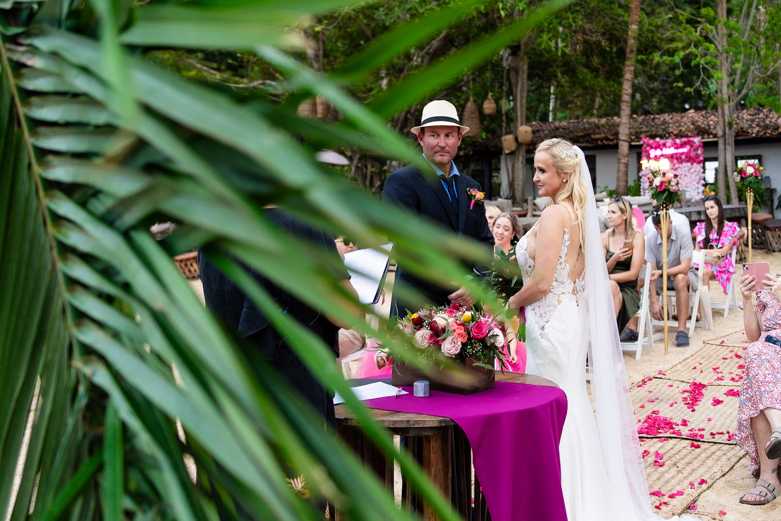 Aggie & Brian. Fotografía de Bodas Profesionales en Puerto Vallarta y Riviera Nayarit