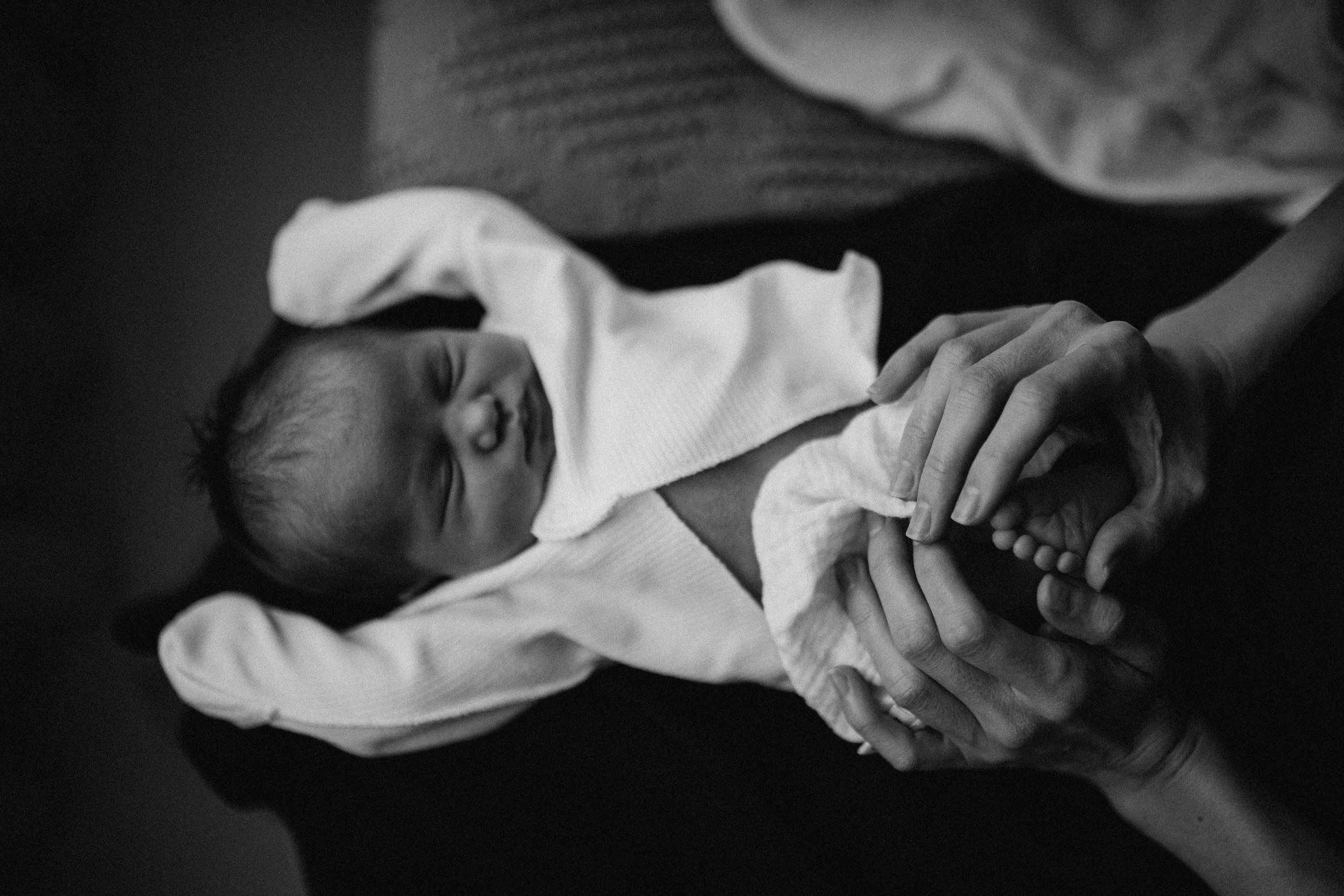 Luna 7 days. Fotografa documental de familia e nascimento em Florianópolis SC Daria Ermolaev