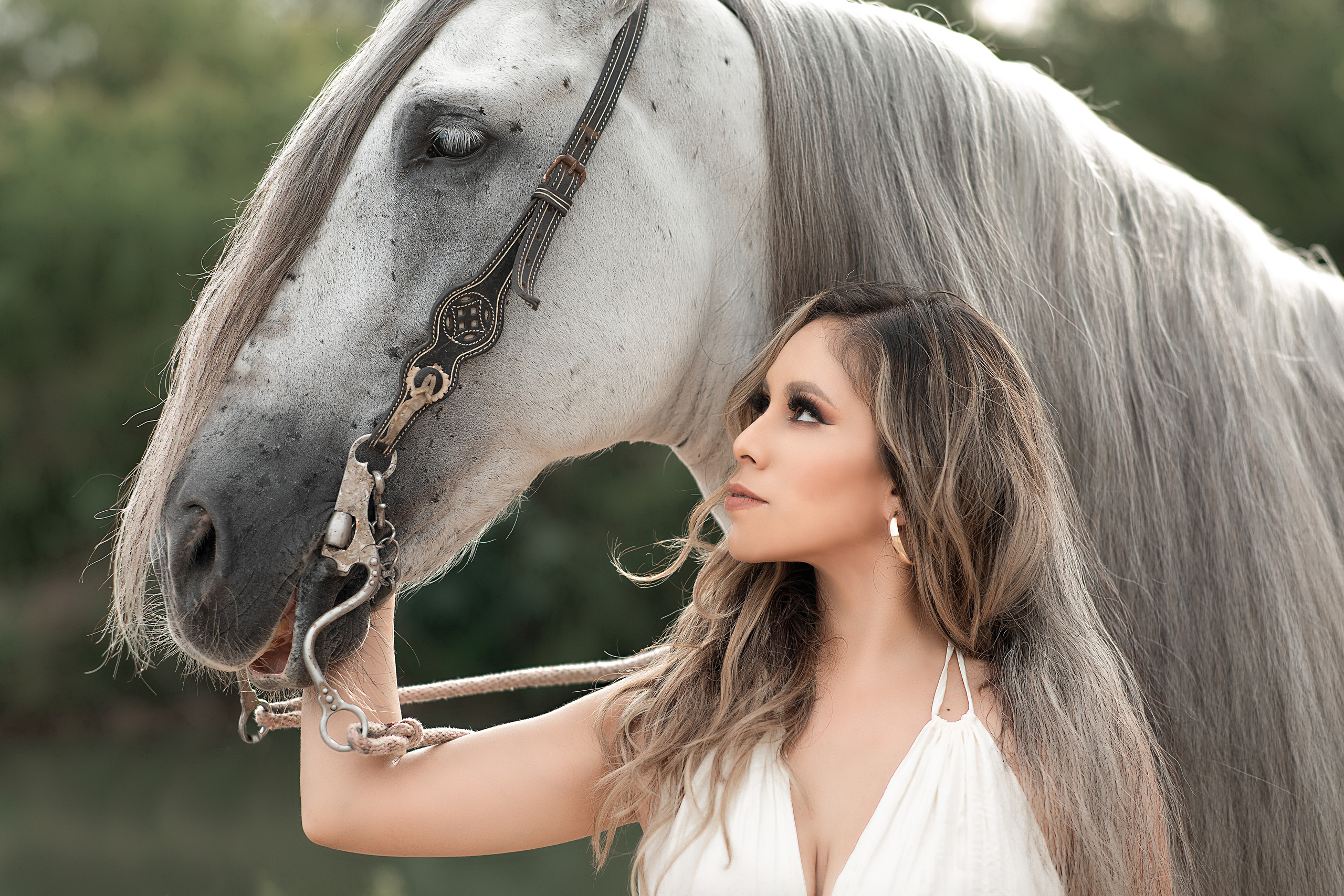 Sesion de fotos con caballos para cumpleaños. Victoria Castellanos. Fotógrafo profesional en Mazatlán