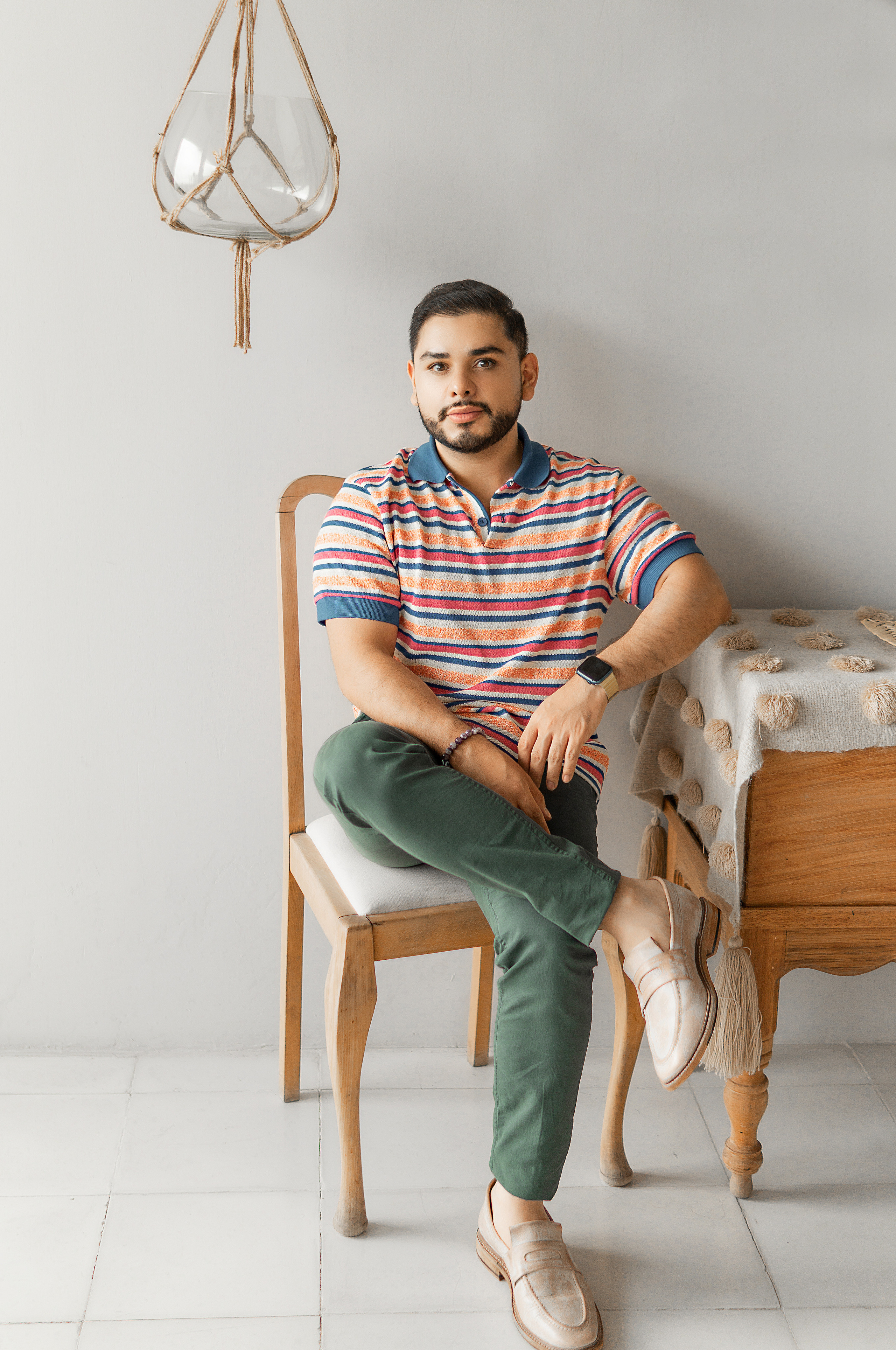 Retratos para hombre en interior