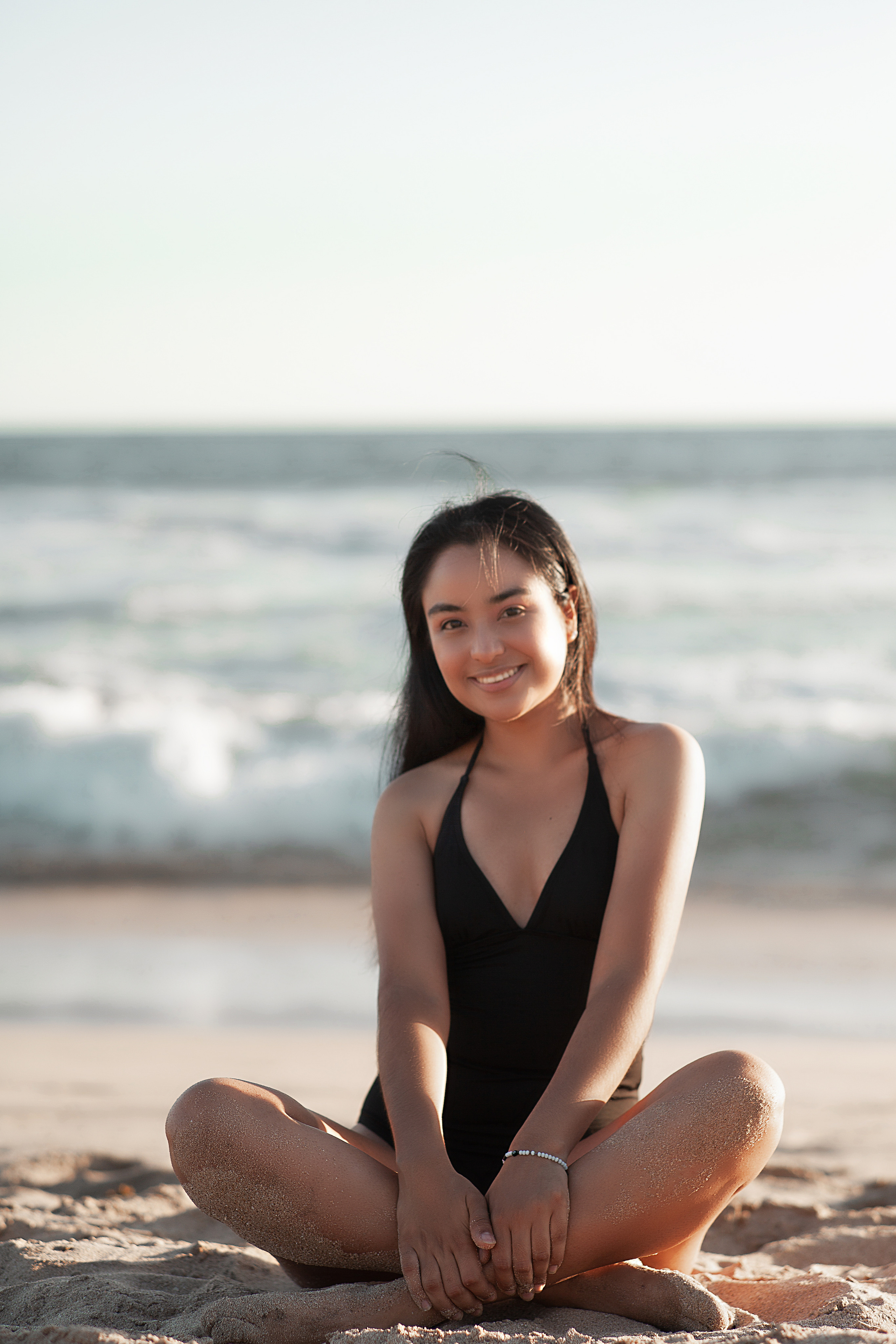 Sesión de fotos en la playa de Mazatlán para Gricelda. Victoria Castellanos. Photographer in Mazatlán