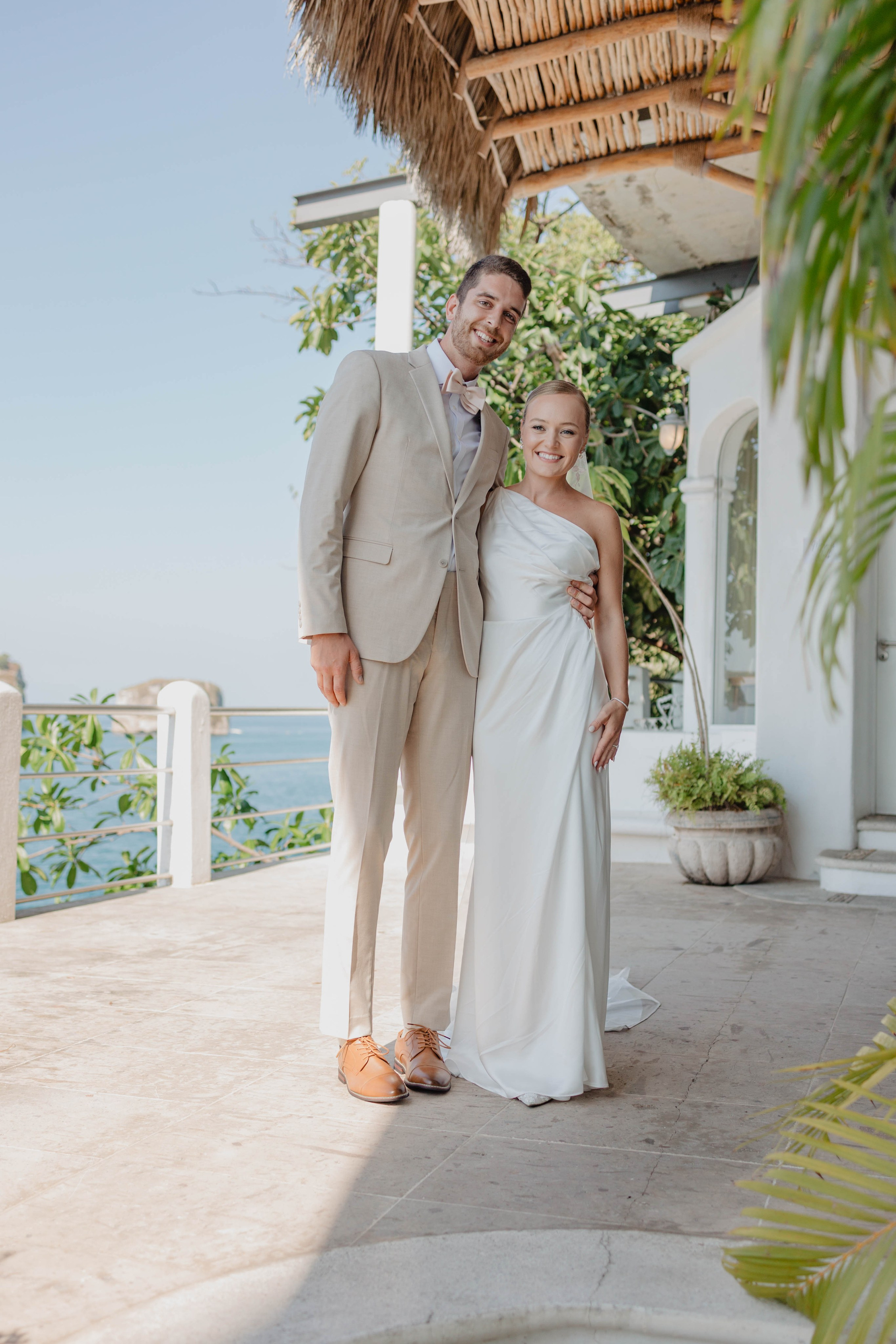A Wedding at Casa Azul Profundo: Timeless Vows in Puerto Vallarta. Fotógrafo de Bodas en Puerto Vallarta y Riviera Nayarit | VL photo & film