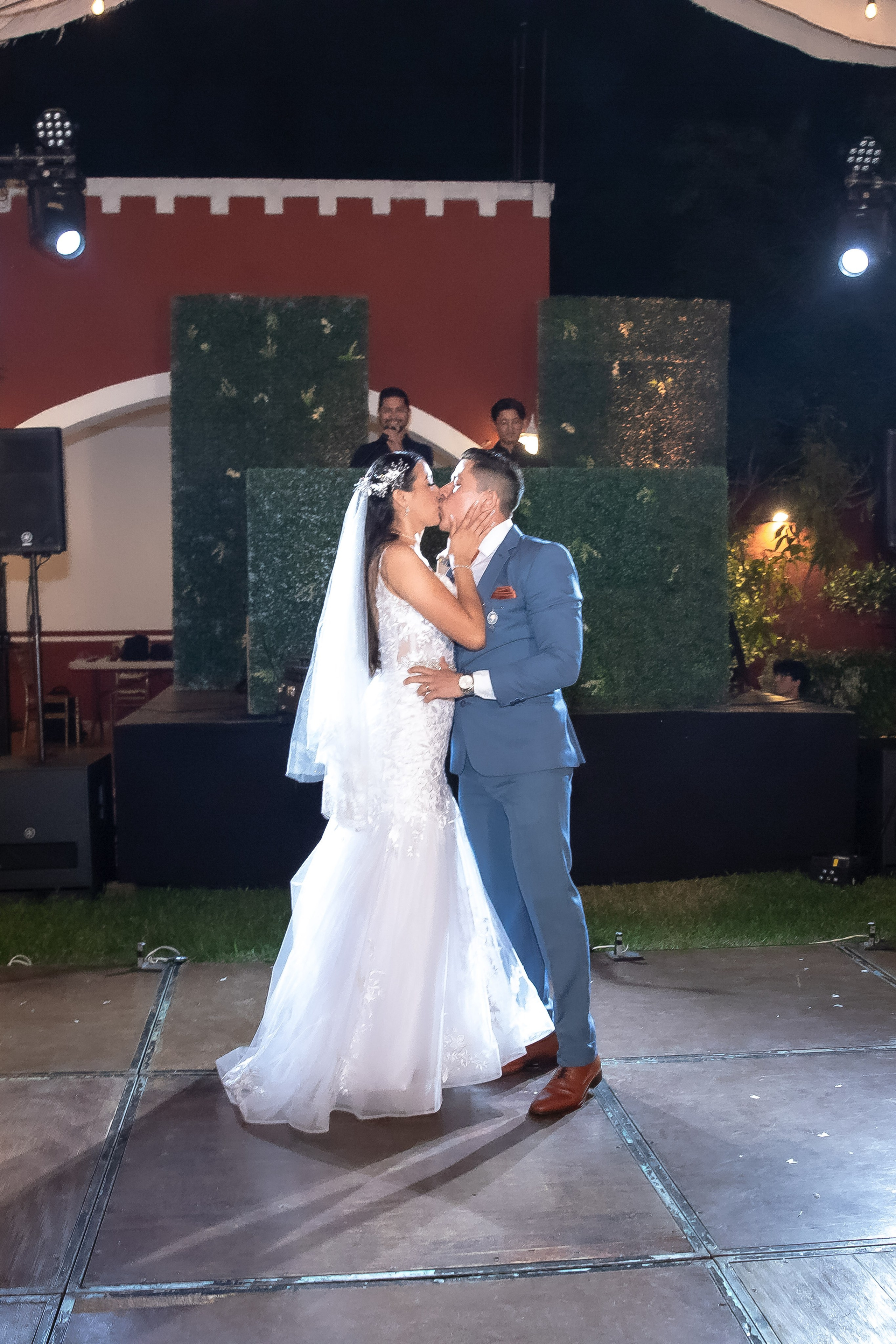 Delta & Cesar. Simón Enríquez Studio