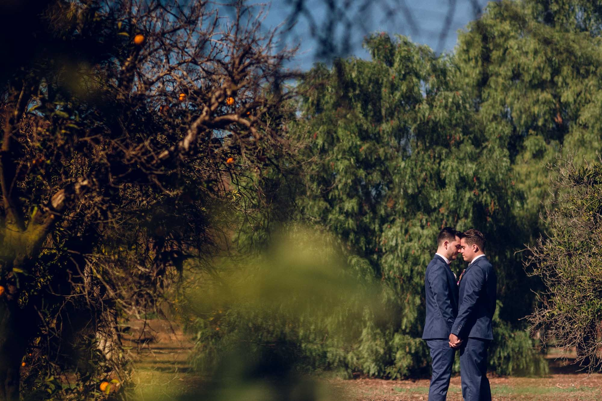 Two Grooms Valle de Guadalupe. Estudio de fotografia en Tijuana
