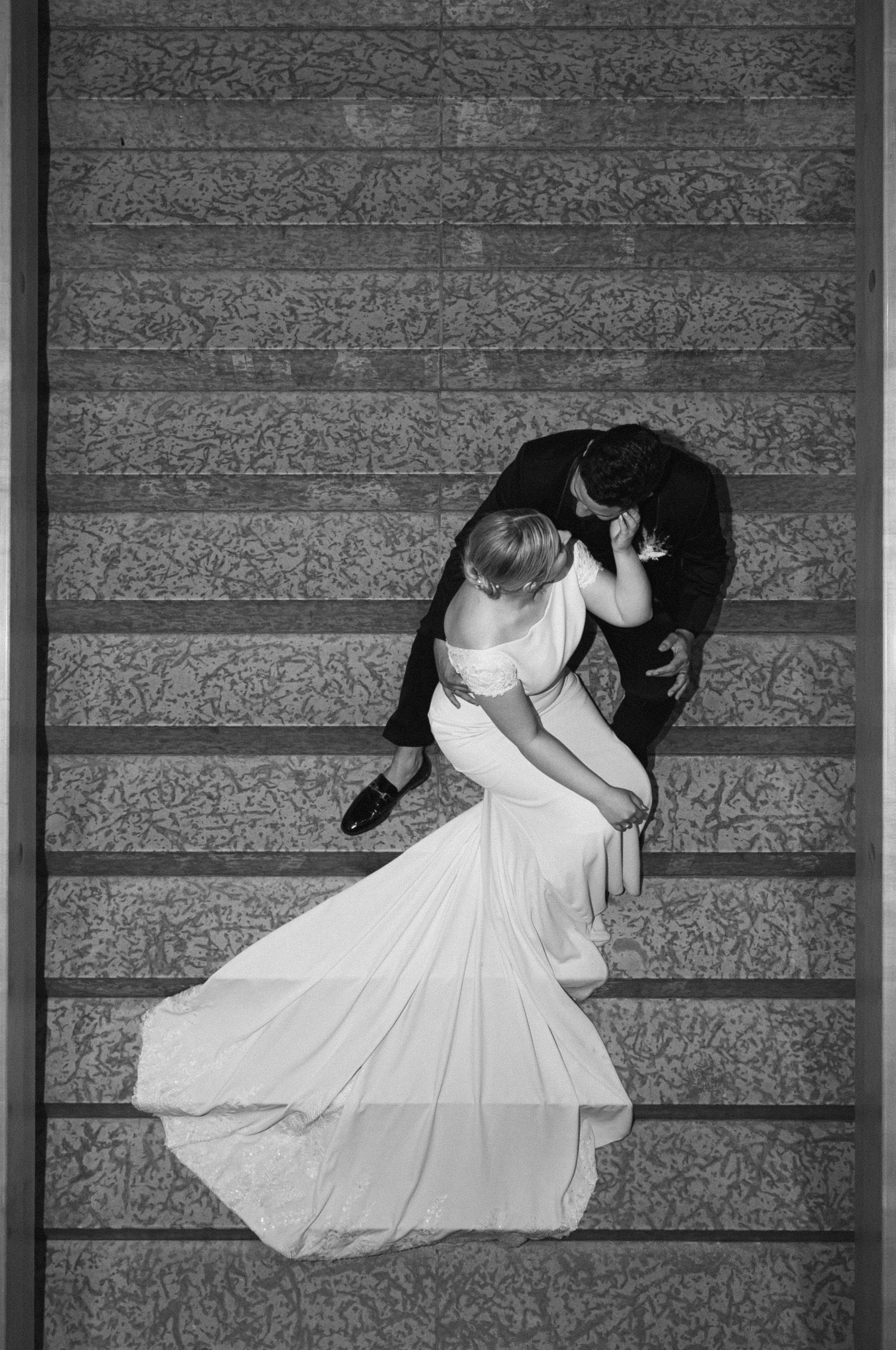 Khrystyna & Zachary (Winnipeg Art Gallery). Wedding Photographer in Winnipeg — Cinematic & Timeless by Vitiuk Photography