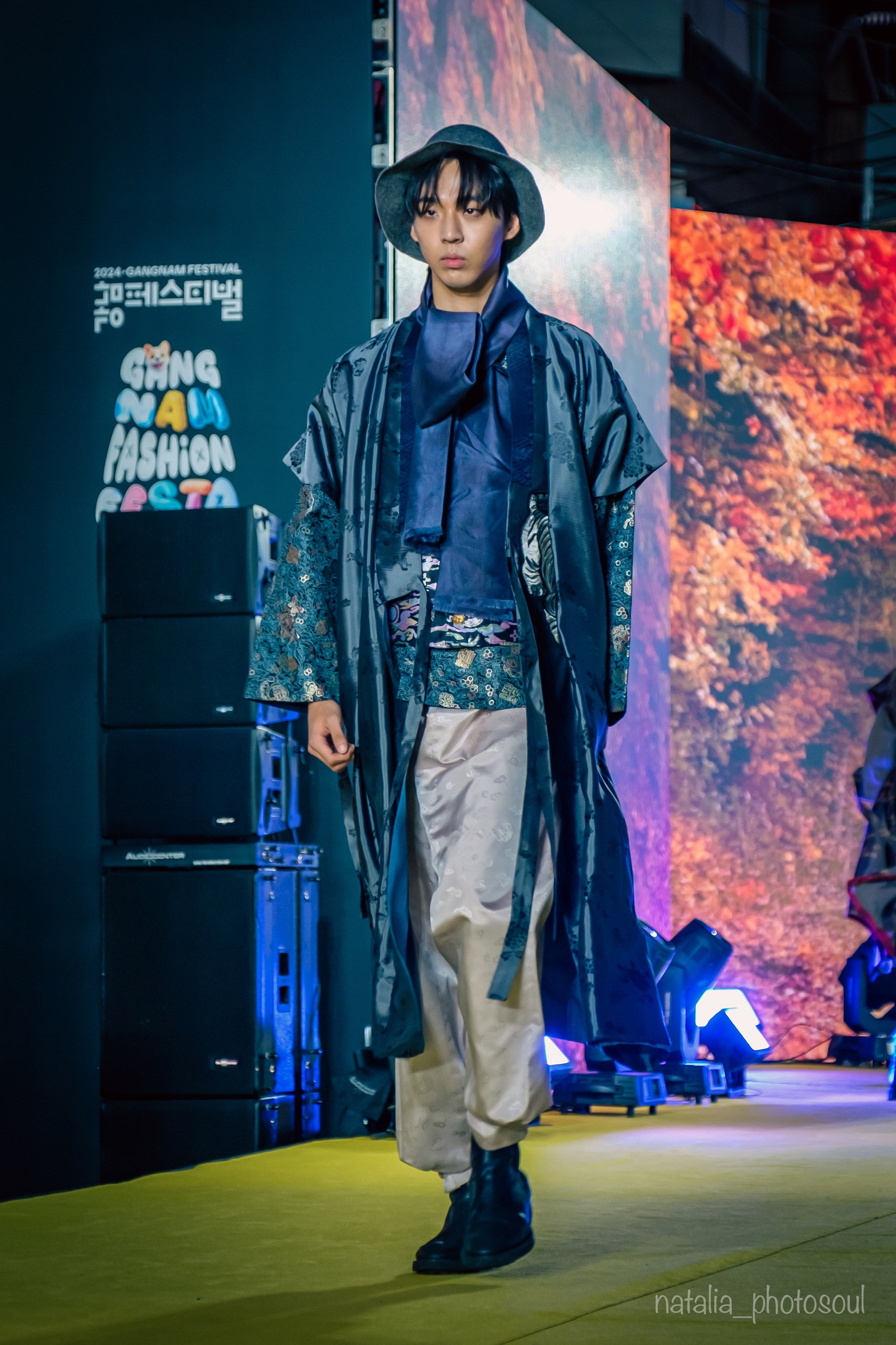 KOREAN TRADITIONAL COSTUME. Photographer in Seoul Dobrokvashina Natalya