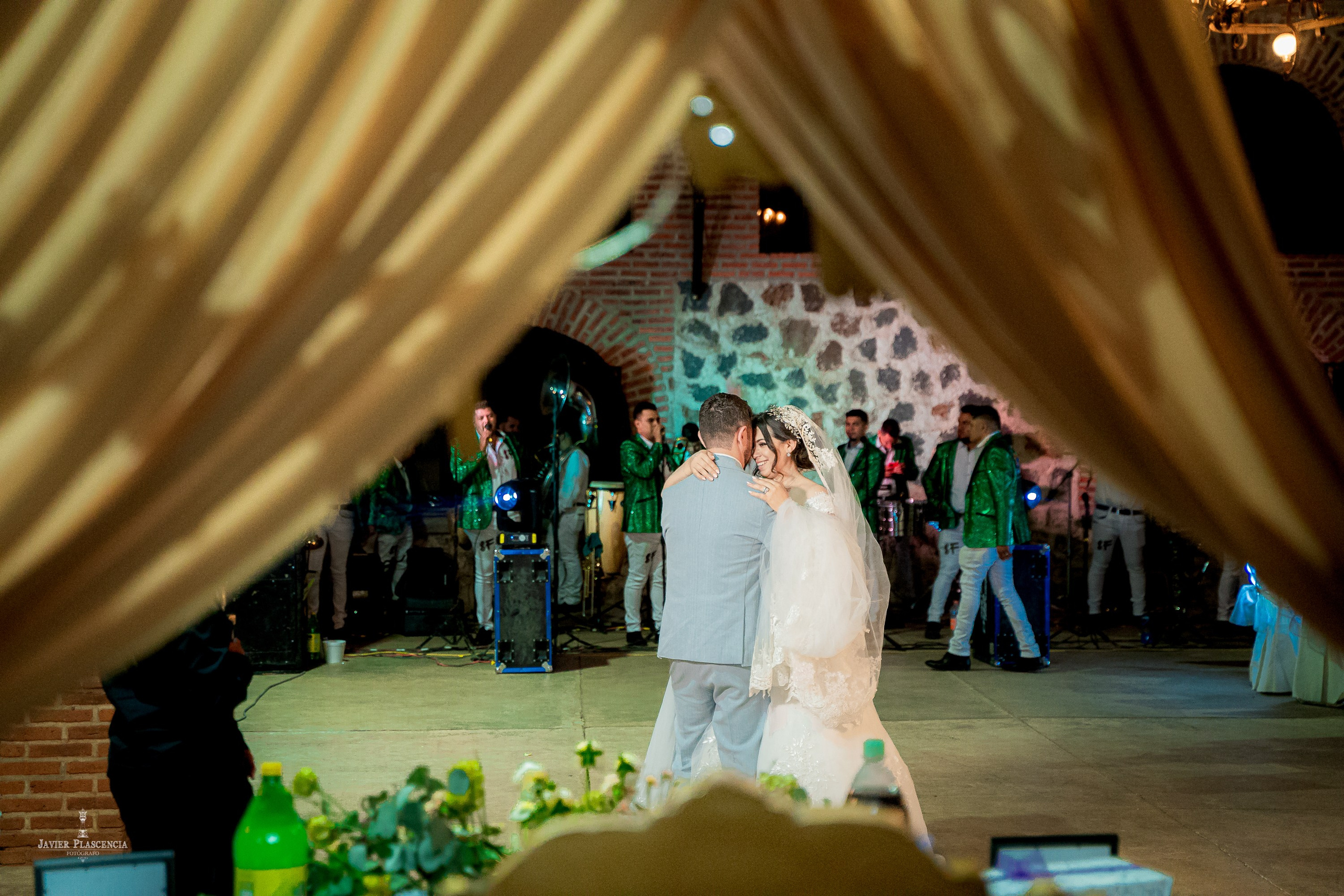 Lupita & Elias. Javier Plascencia Fotografo de Bodas en México