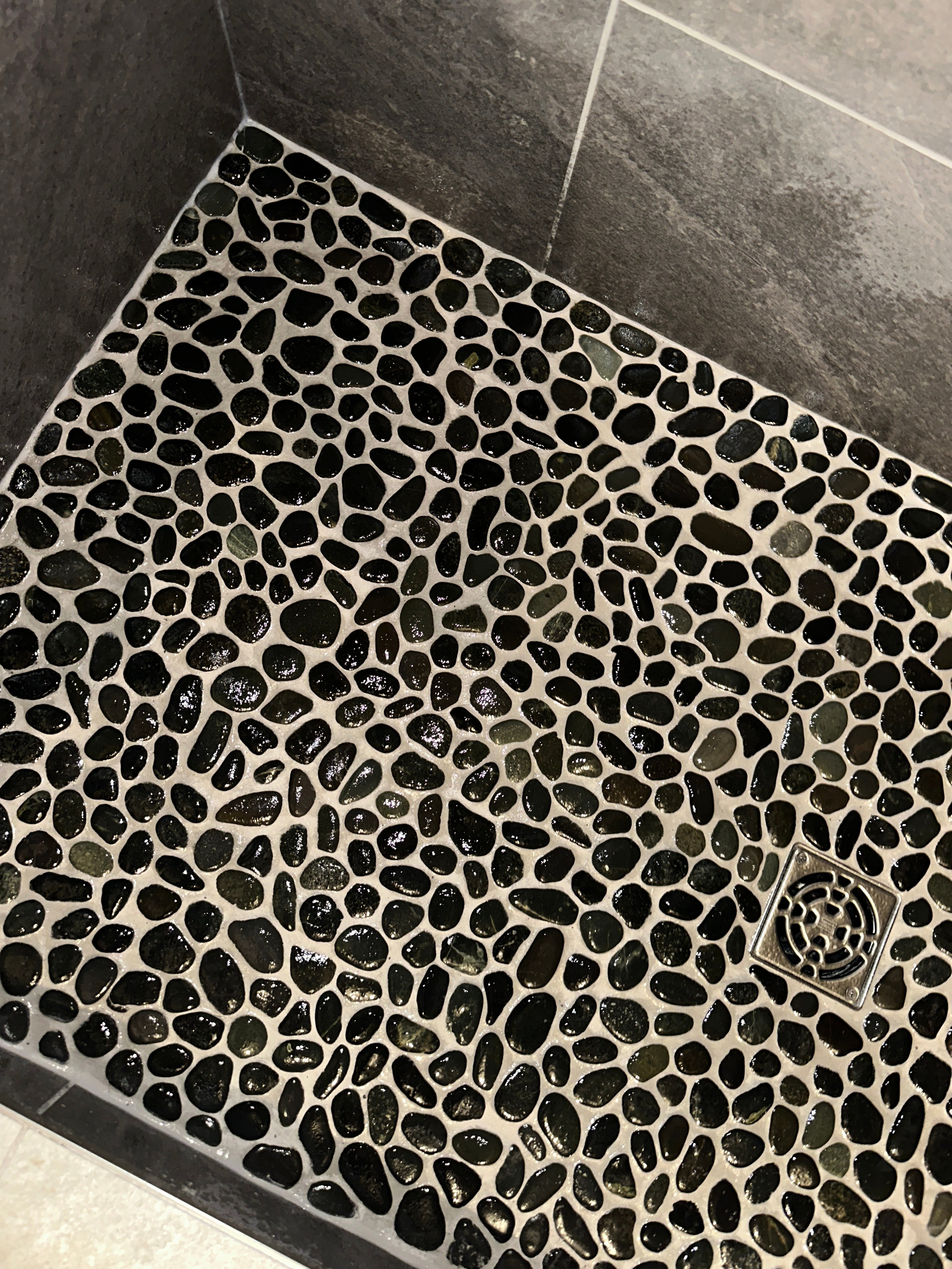 Bathrooms & Showers. Moroz Building Solutions LTD