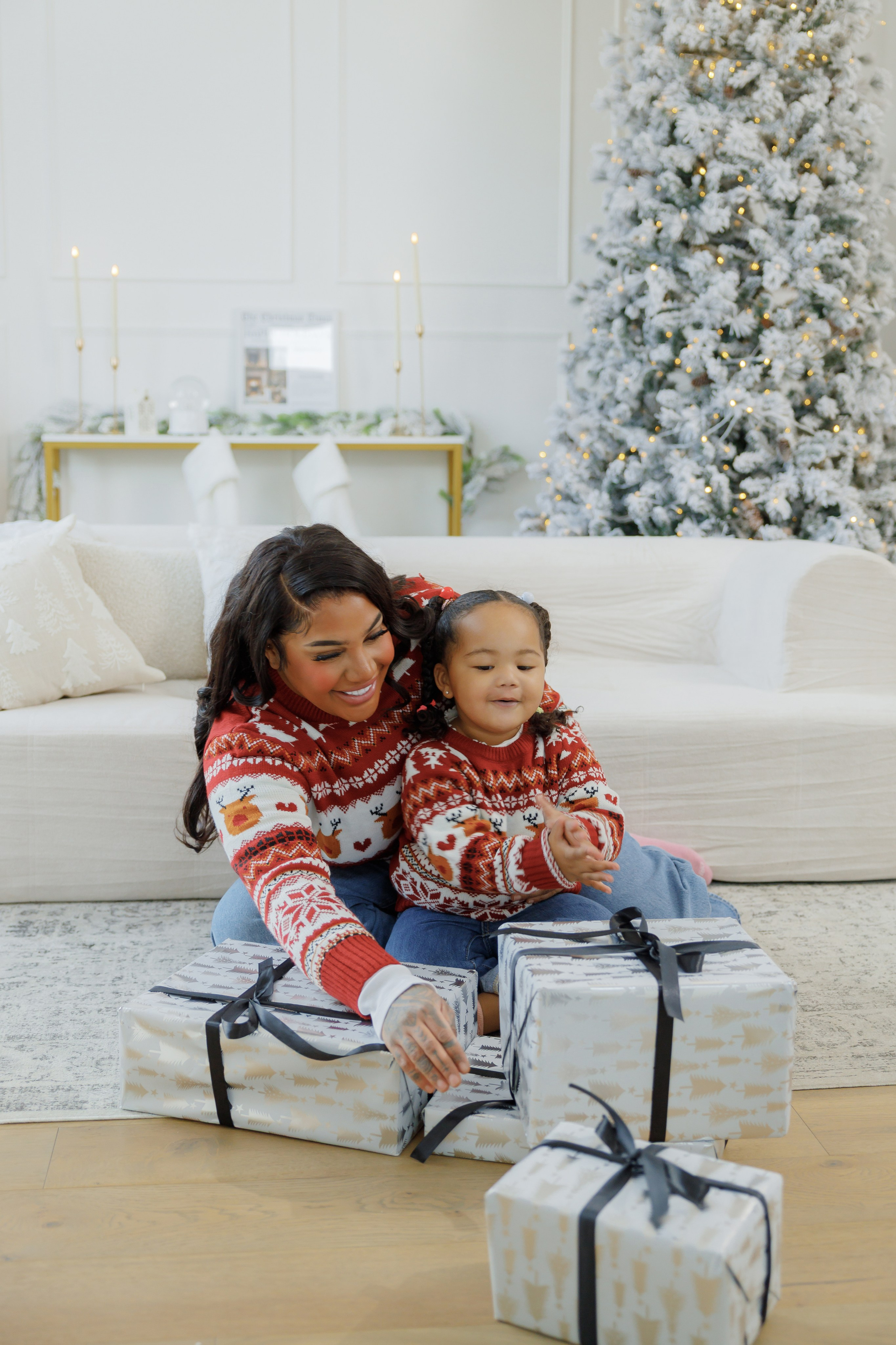 Christmas minis 2026. Photographer Elvira Hryshchenko