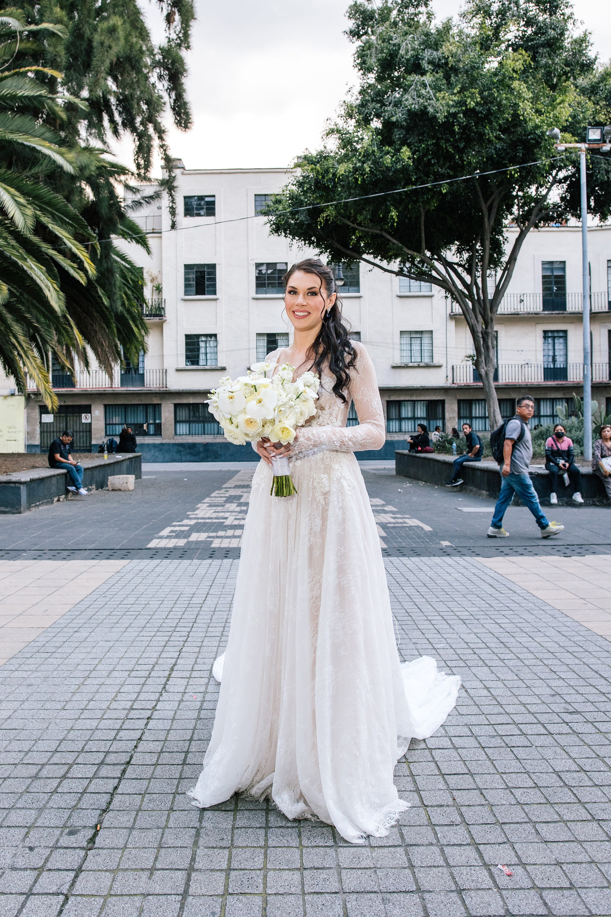 Formal. Wedding Photographer Ruth Preciado