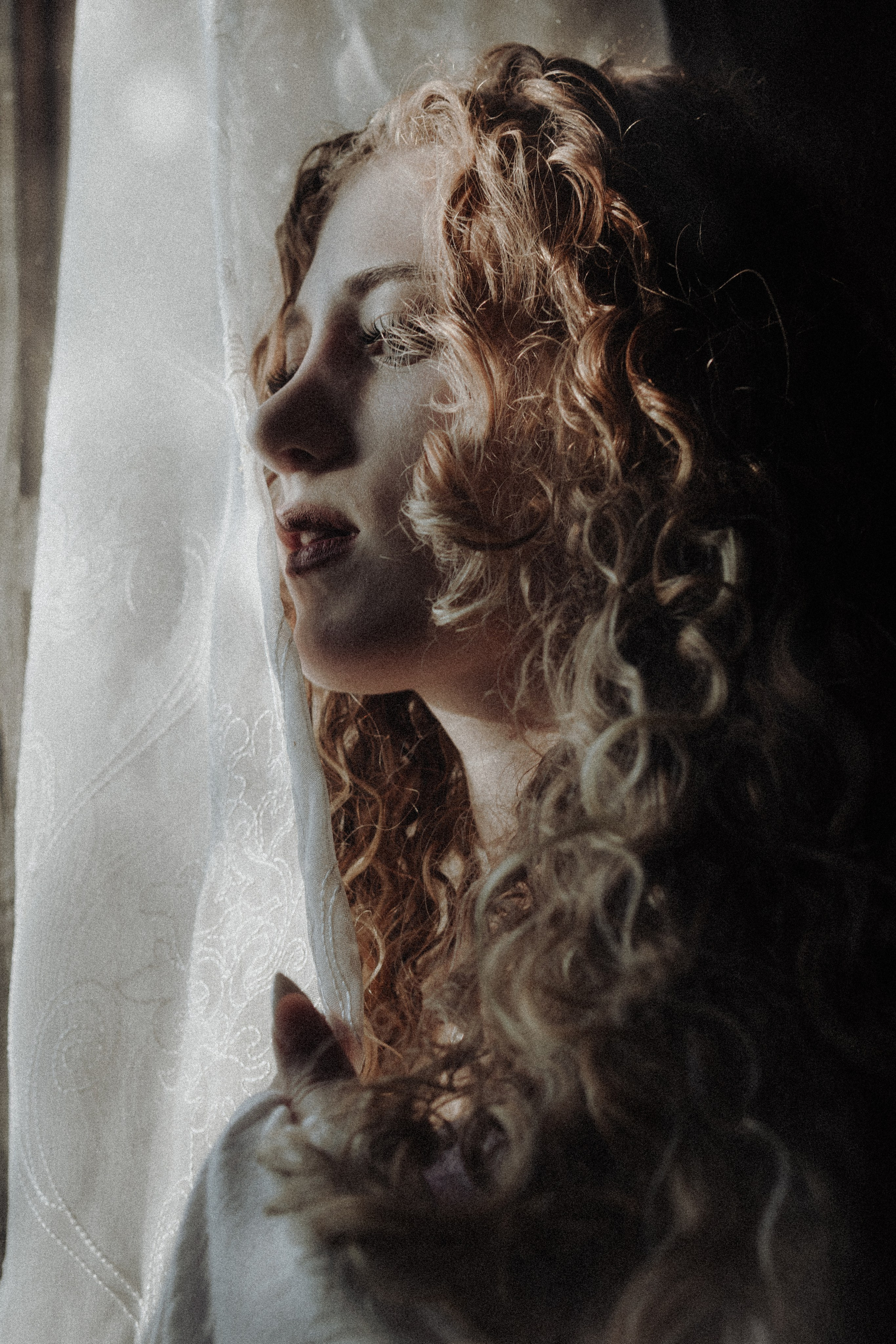 RETRATO. TWO MILLIMETERS
