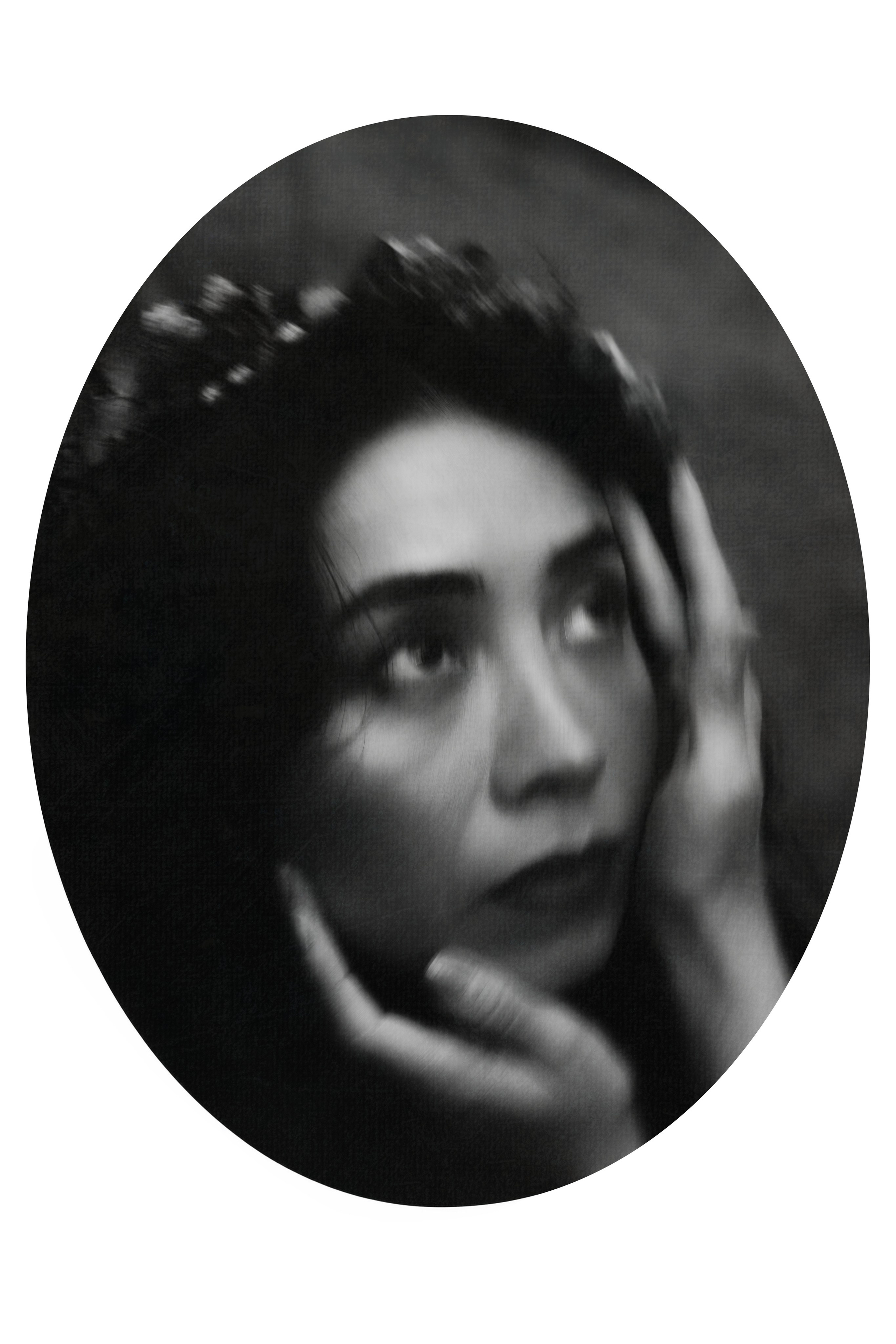 VESTIGIOS — PRÓLOGO - Bibiana. TWO MILLIMETERS