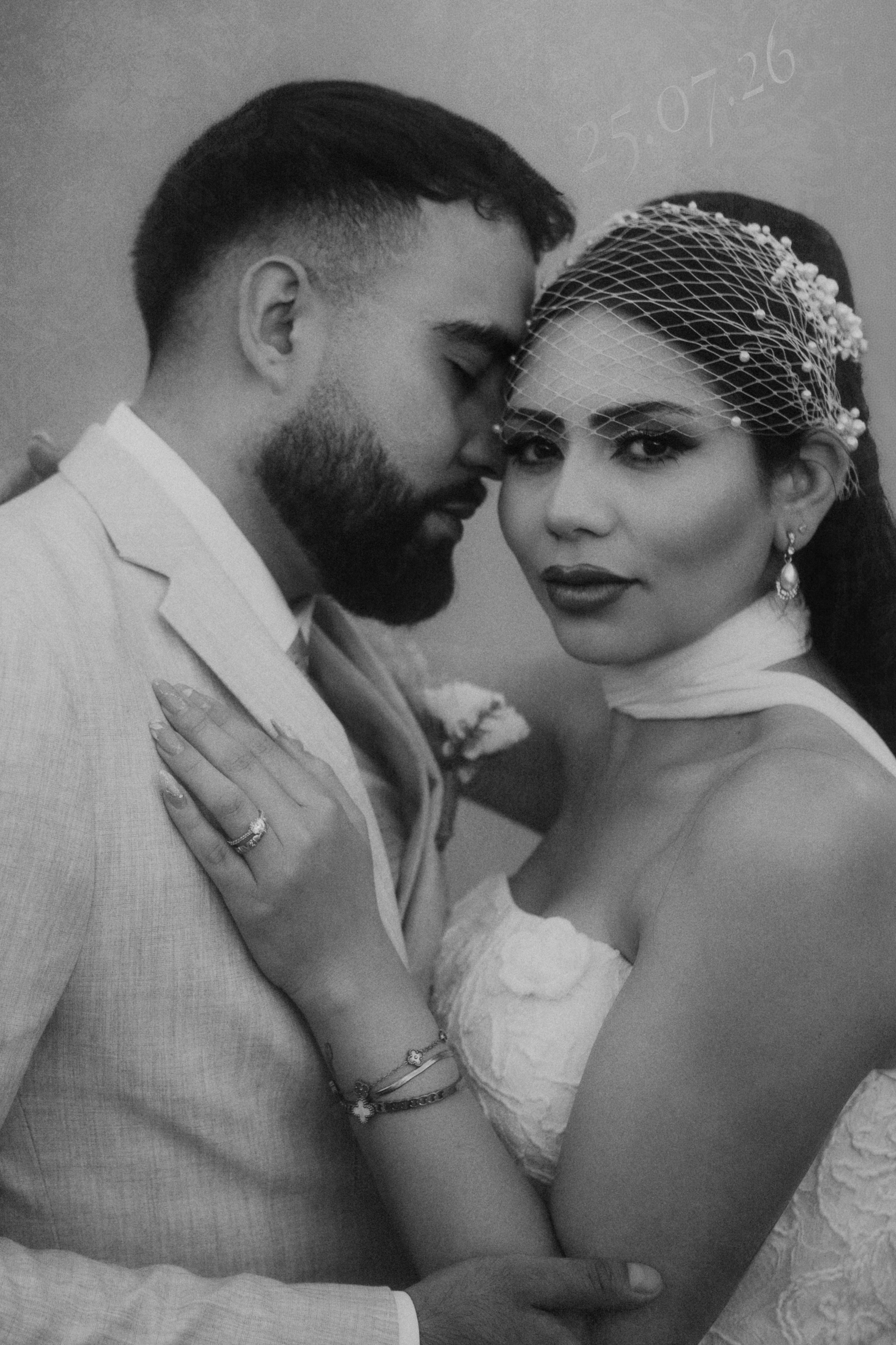 Giovanna & Alejandro. TWO MILLIMETERS