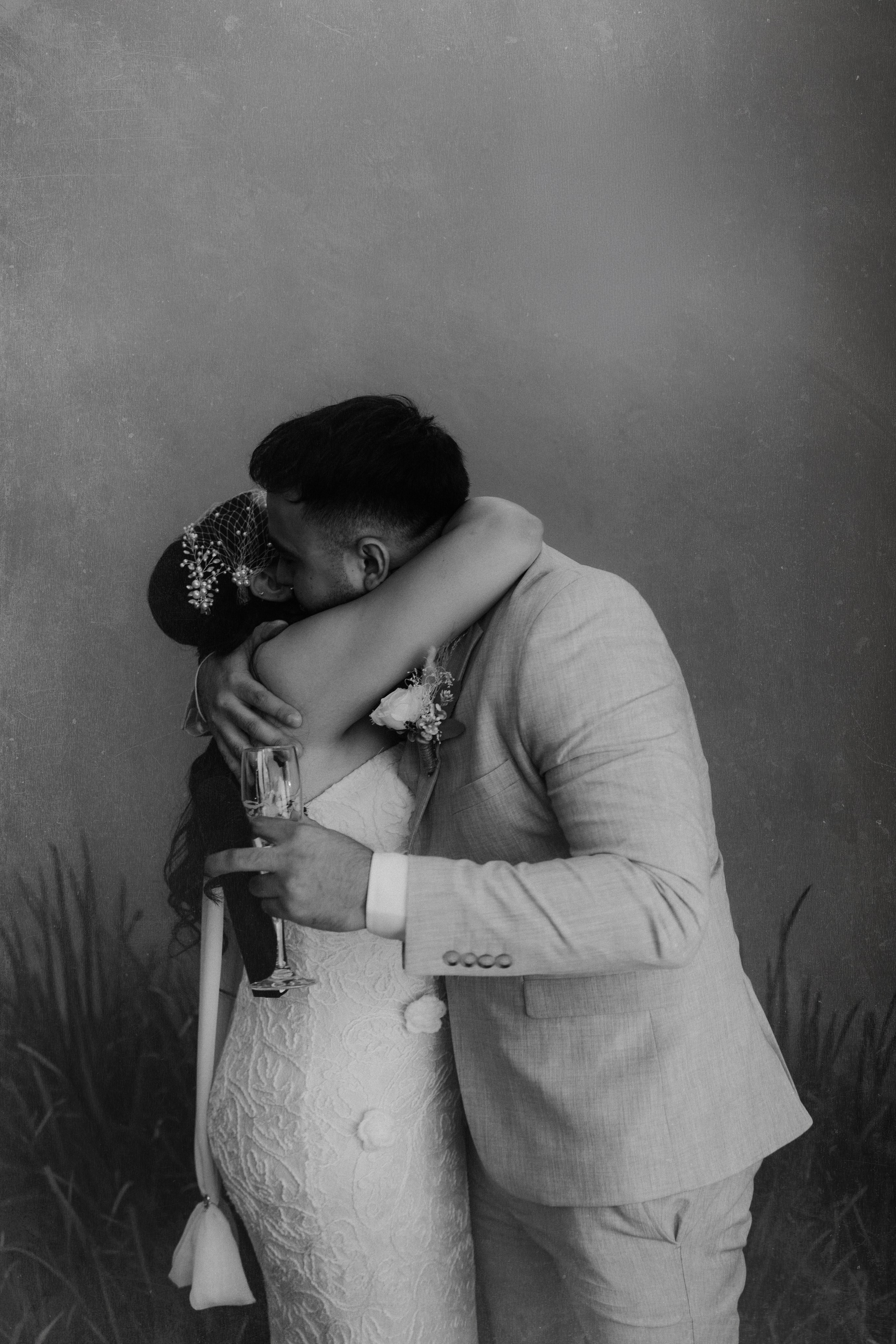 Giovanna & Alejandro. TWO MILLIMETERS