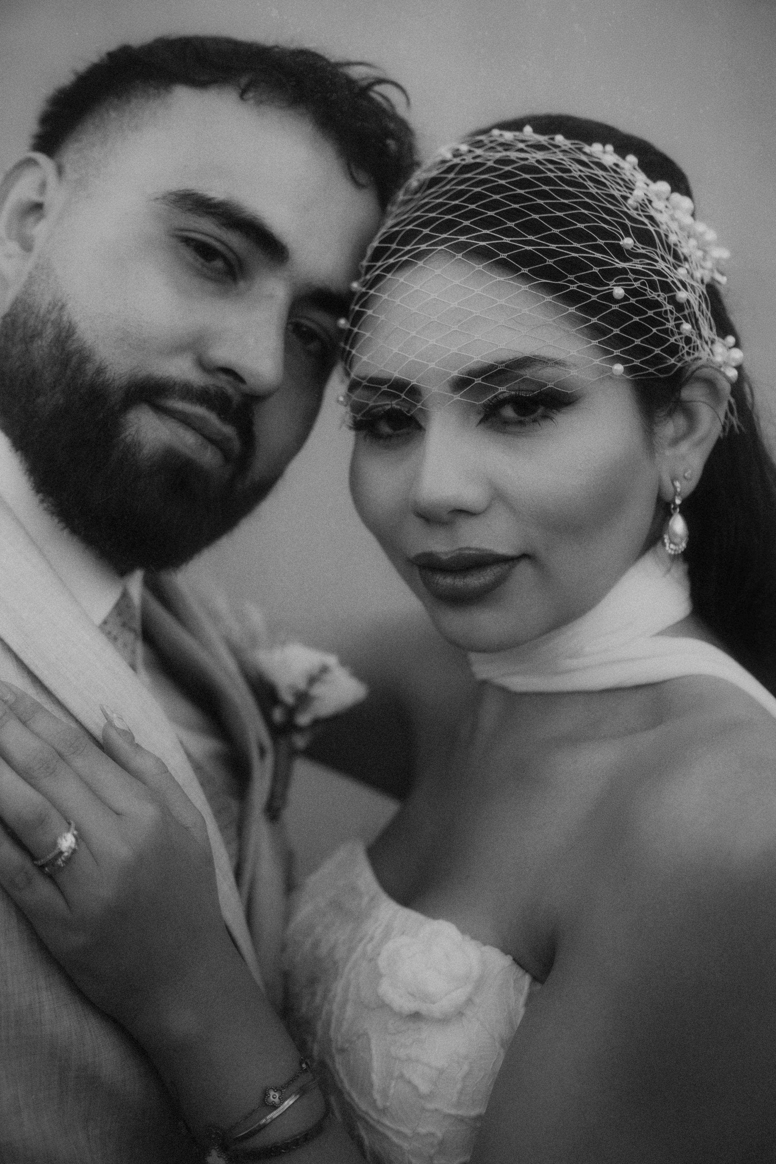 Giovanna & Alejandro. TWO MILLIMETERS