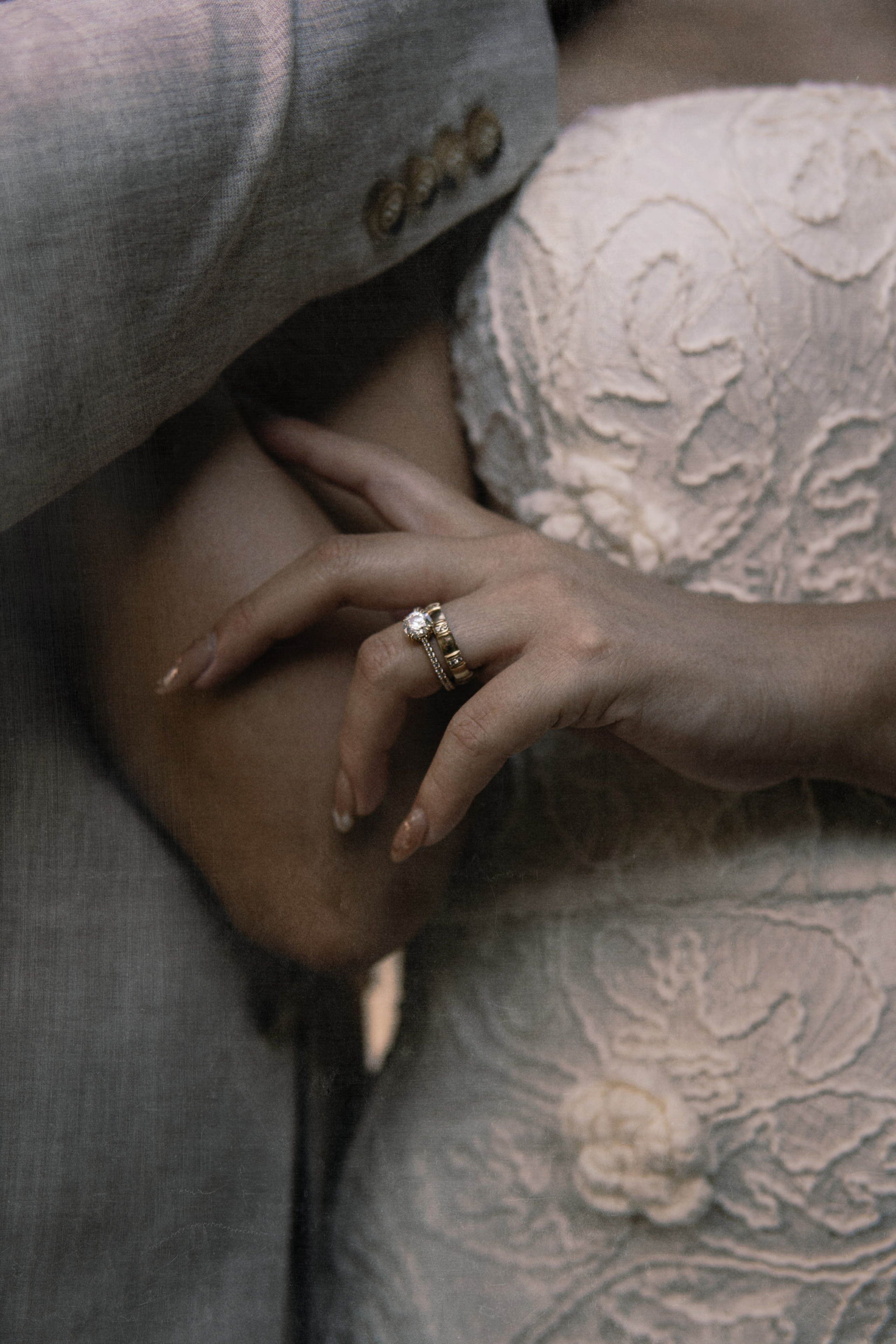 Giovanna & Alejandro. TWO MILLIMETERS