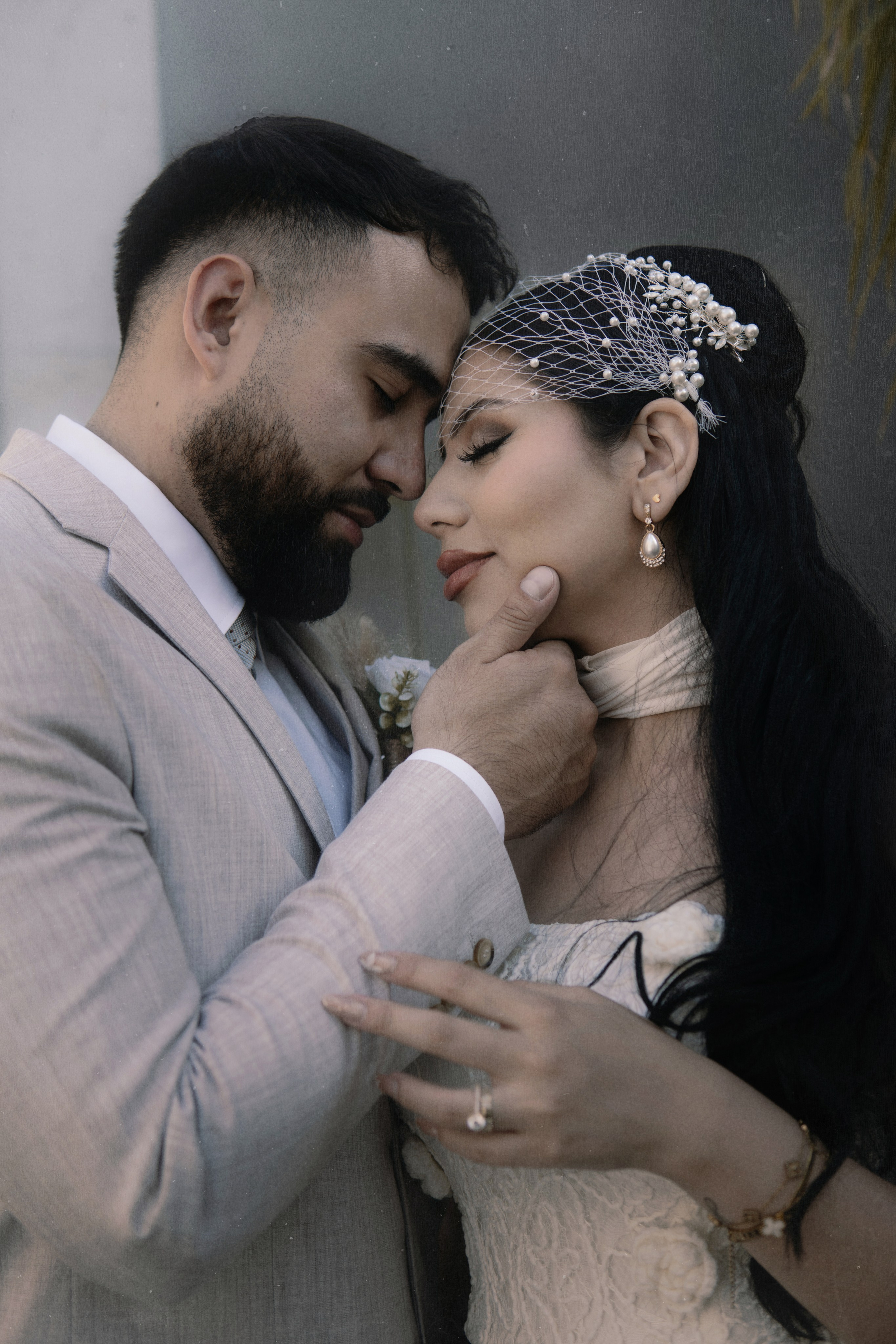 Giovanna & Alejandro. TWO MILLIMETERS