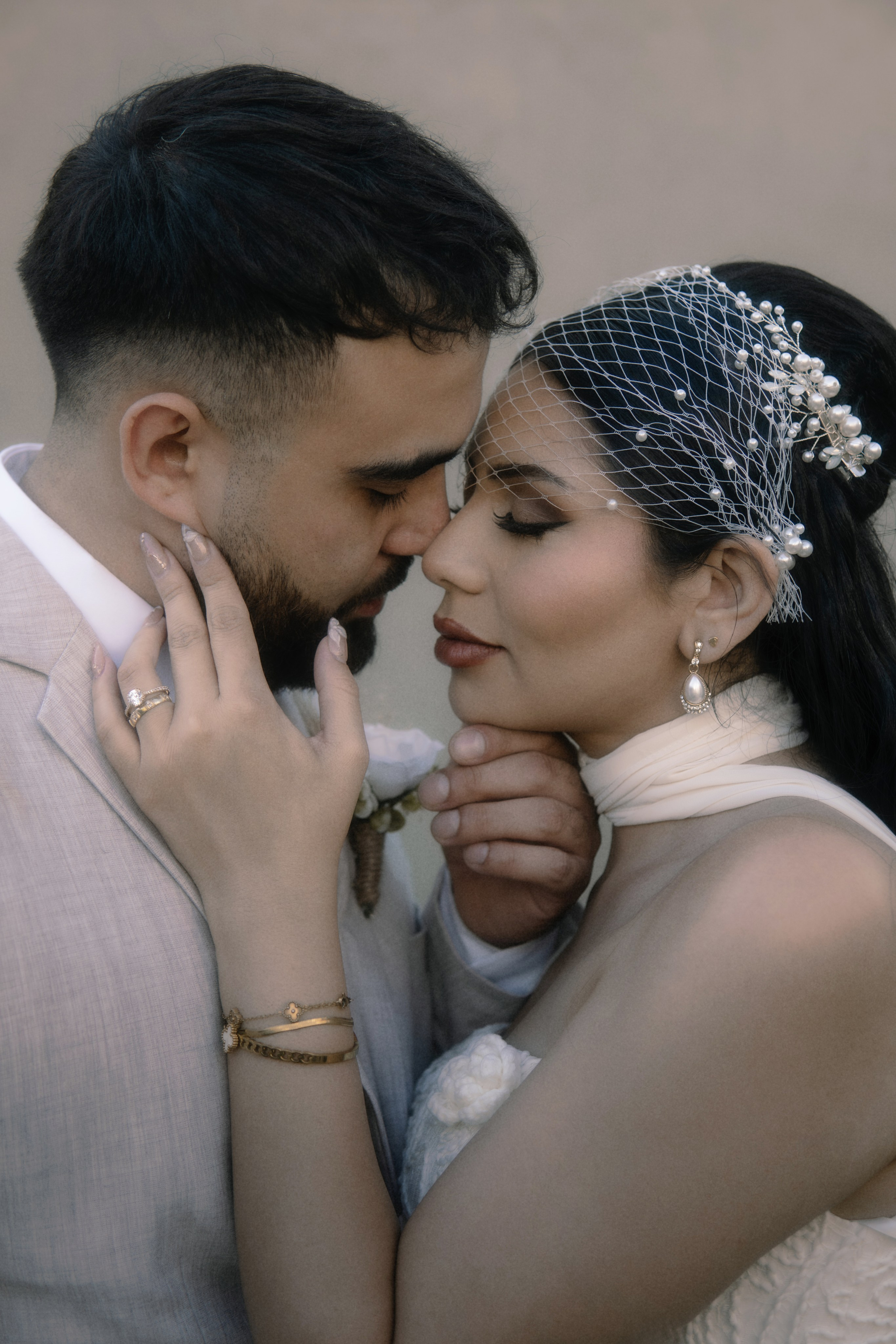 Giovanna & Alejandro. TWO MILLIMETERS