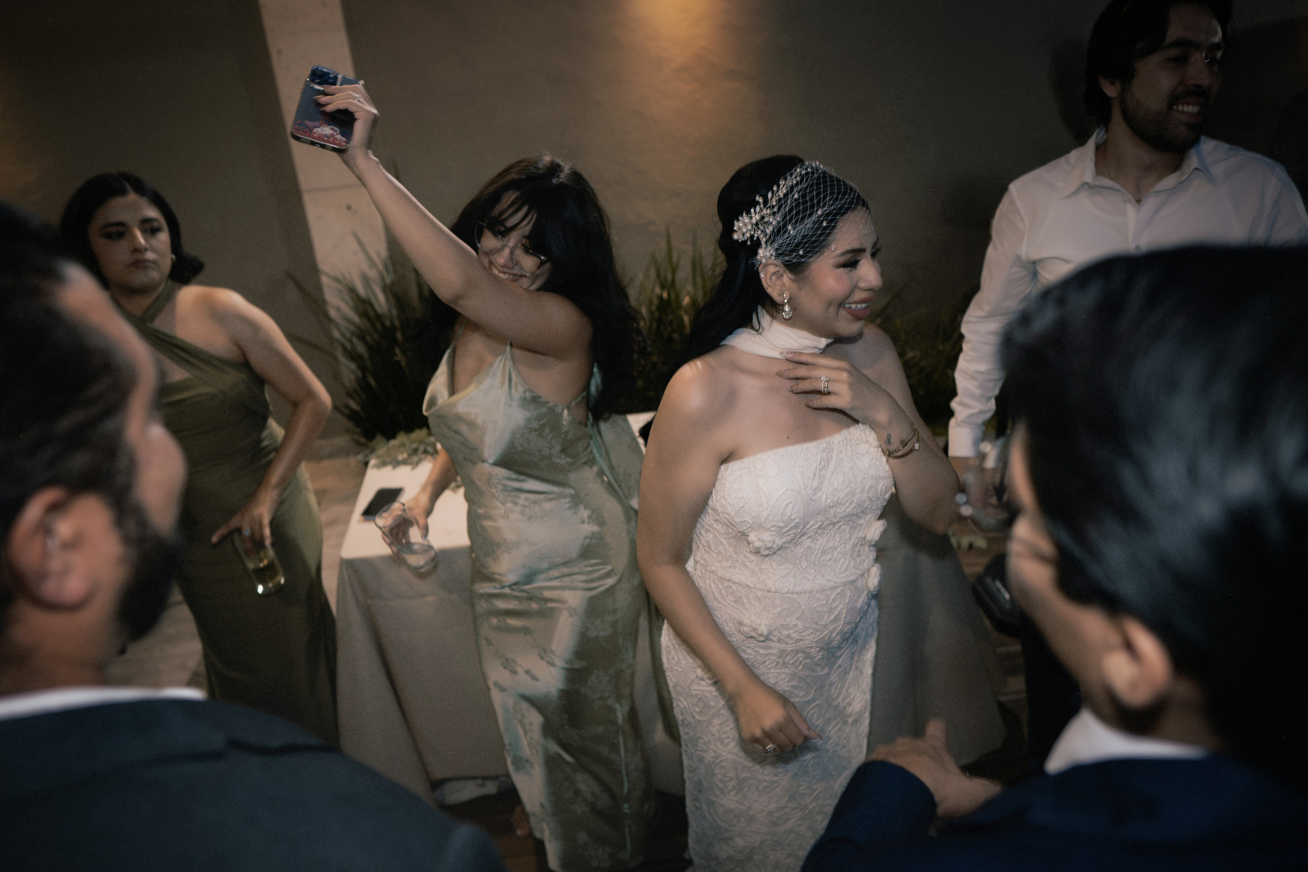 Giovanna & Alejandro. TWO MILLIMETERS