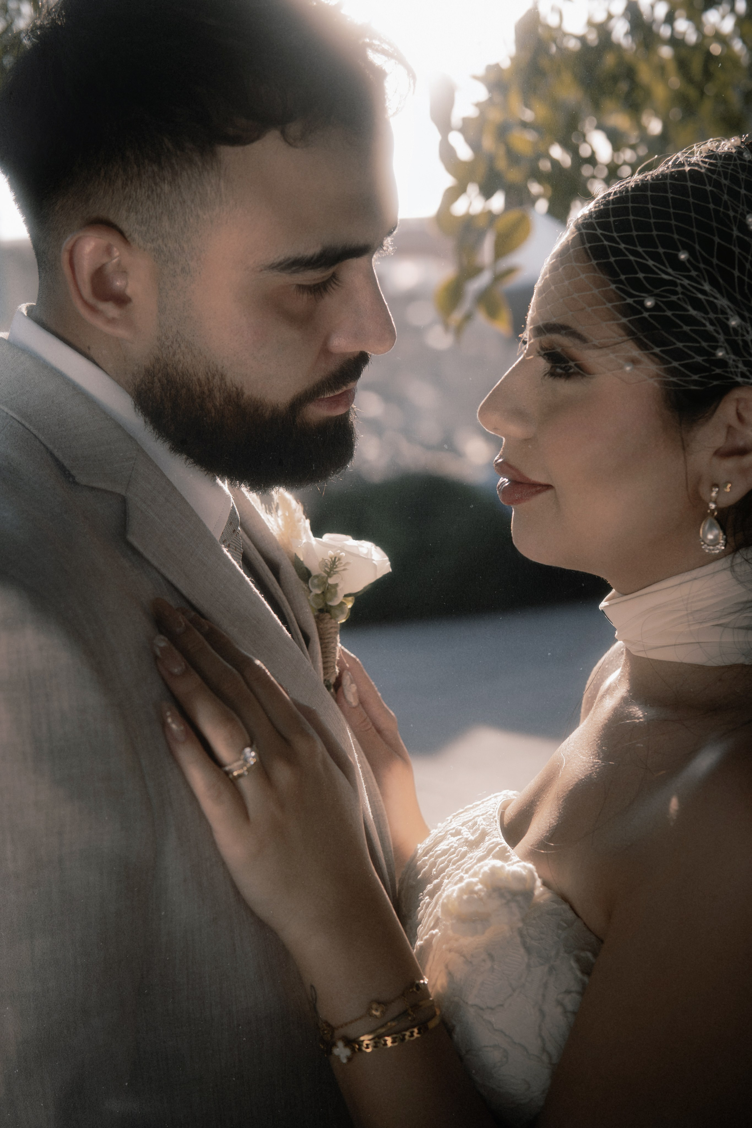Giovanna & Alejandro. TWO MILLIMETERS