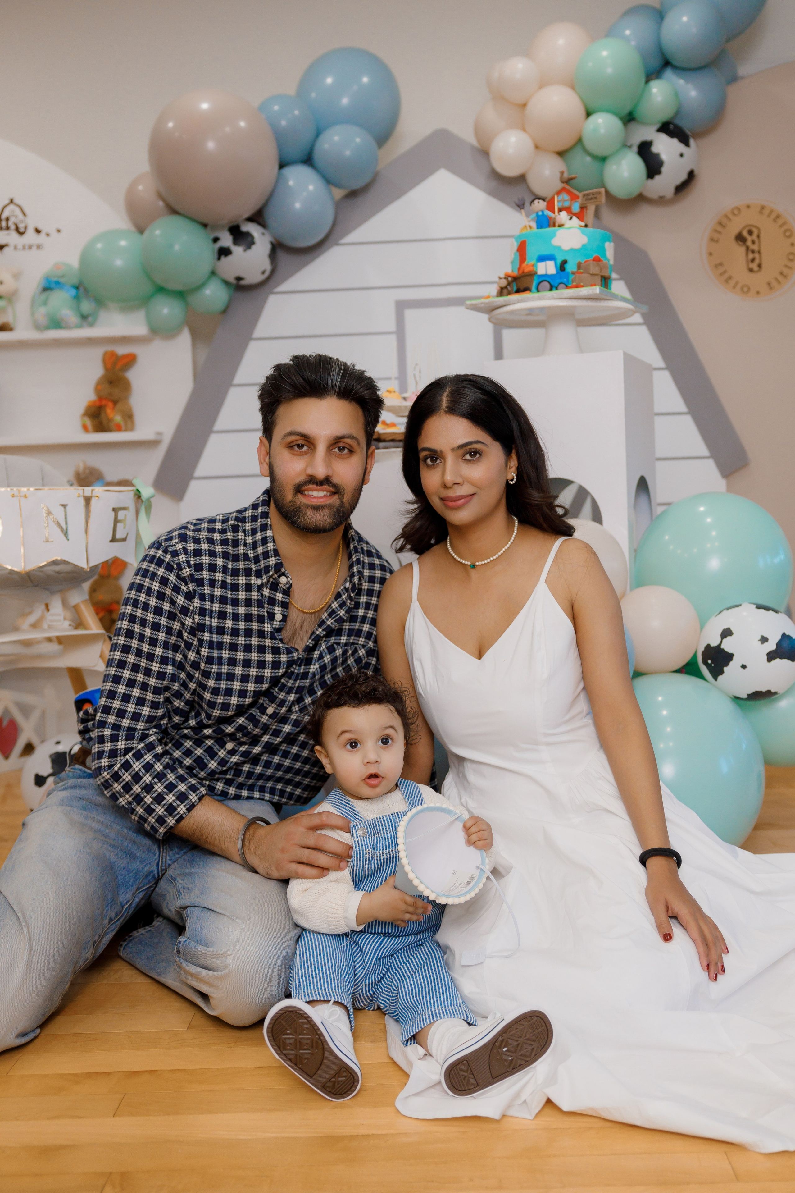 Fateh’s 1st birthday. Photographer Elvira Hryshchenko