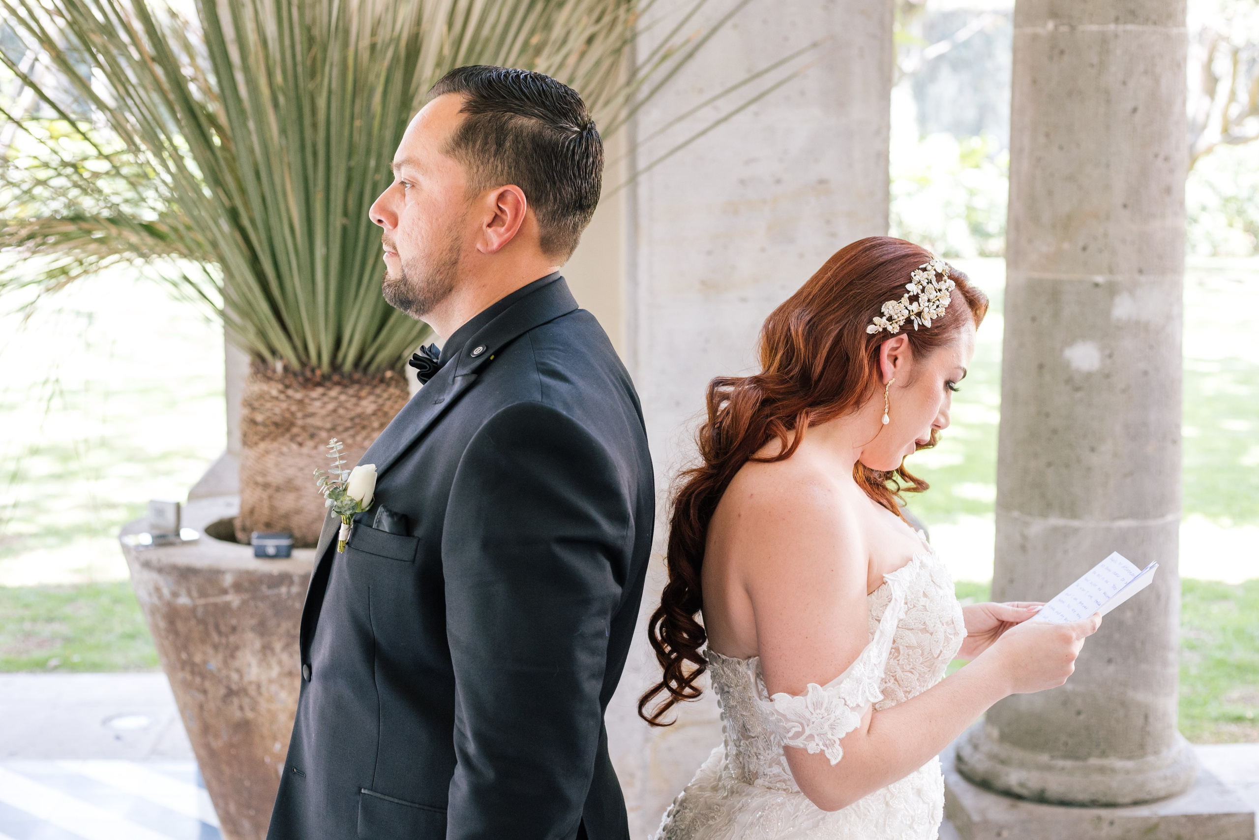 Formal. Wedding Photographer Ruth Preciado