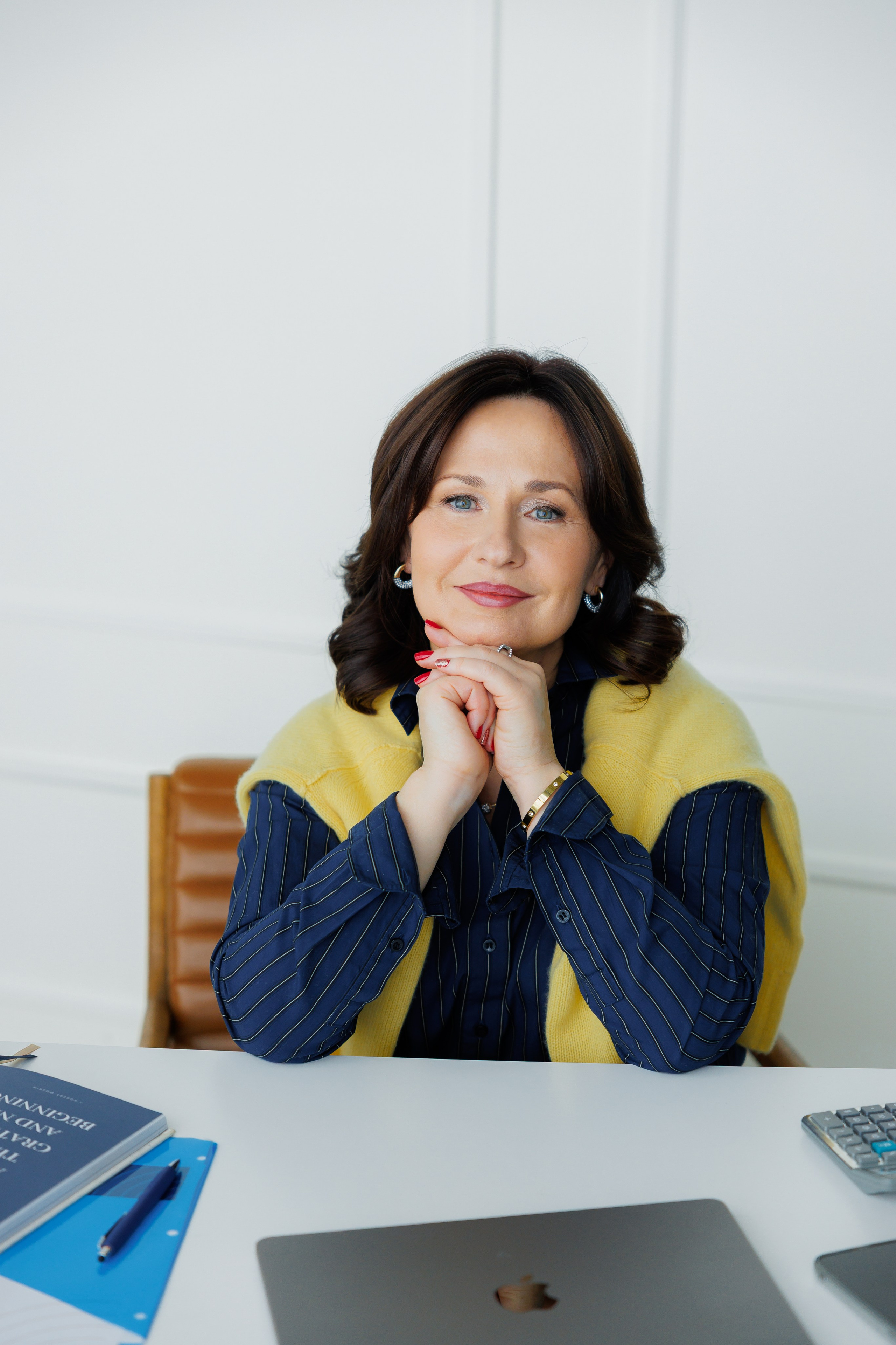 Accountant. Photographer Elvira Hryshchenko