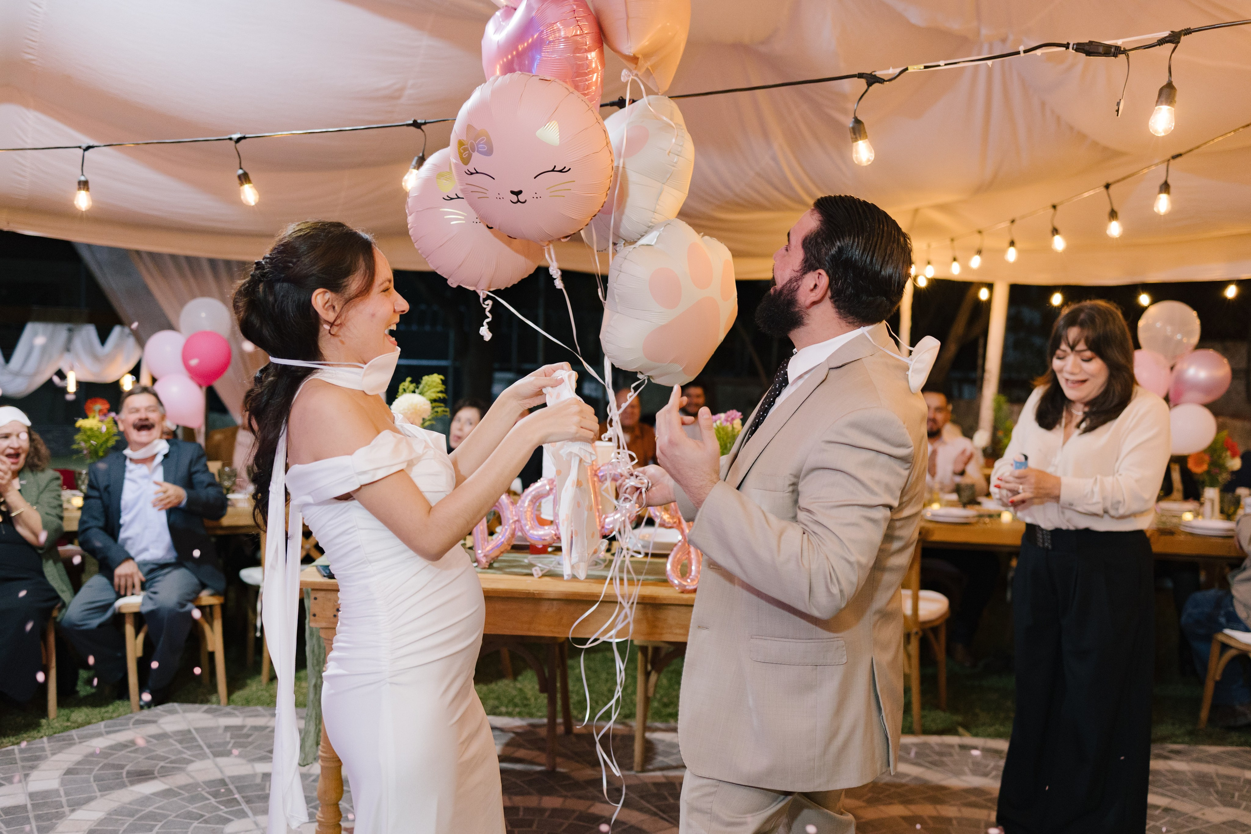 Marial y Daniel Civil y Revelacion. Wedding Photographer Ruth Preciado