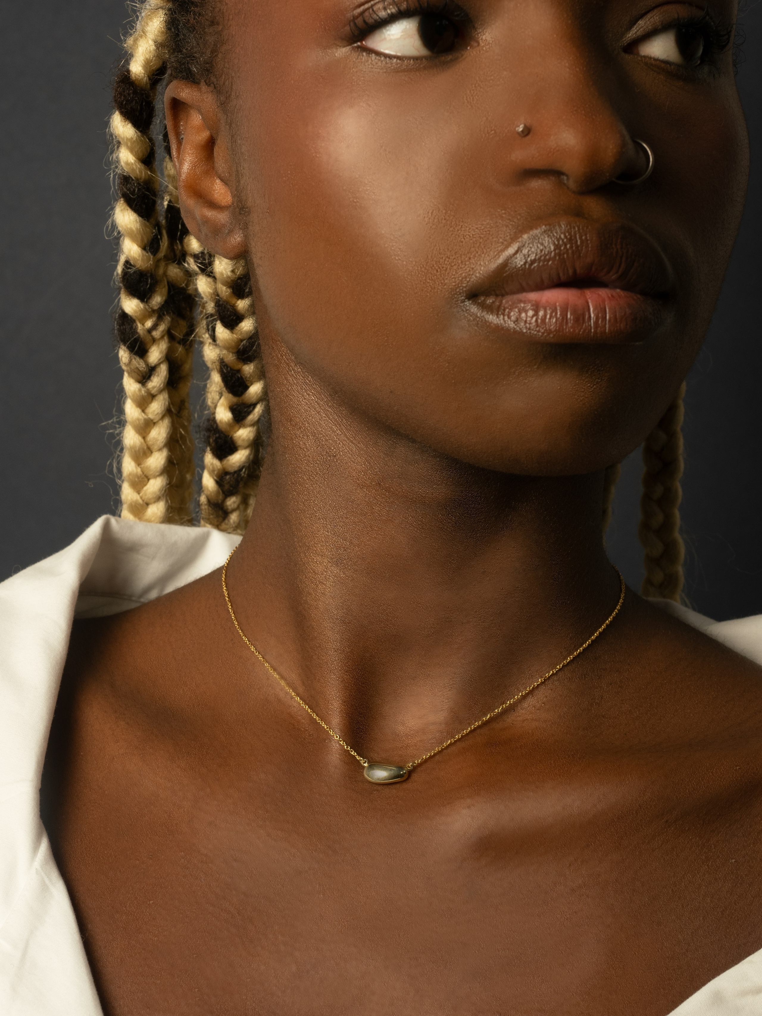 Eli Koshii. Mimosa Studios — Photographe Portrait à Montréal - Portrait Photographer in Montreal