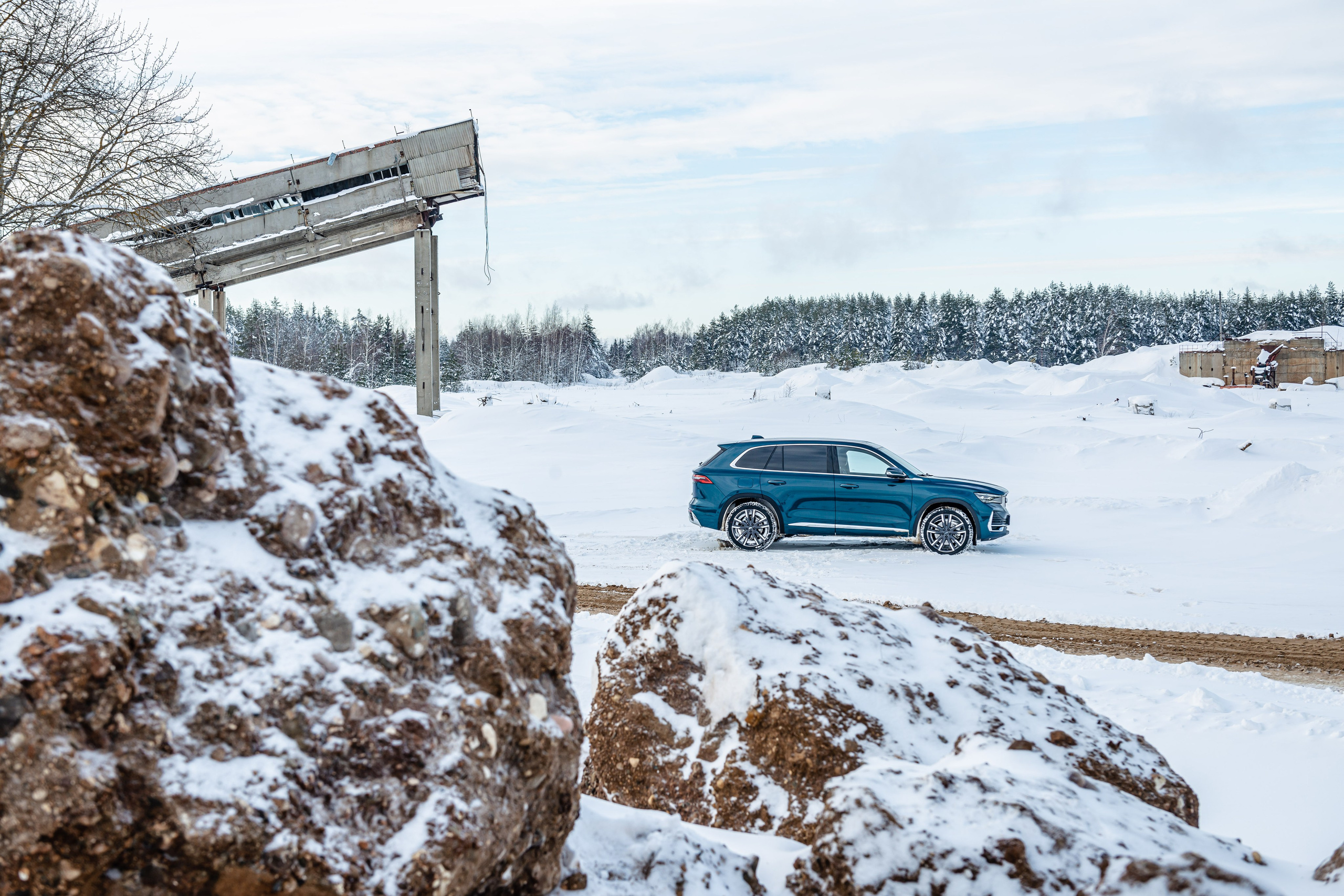Автомобильная фотосъемка Geely Monjaro. PHOTOGRAPHER QUINTANA ROO
